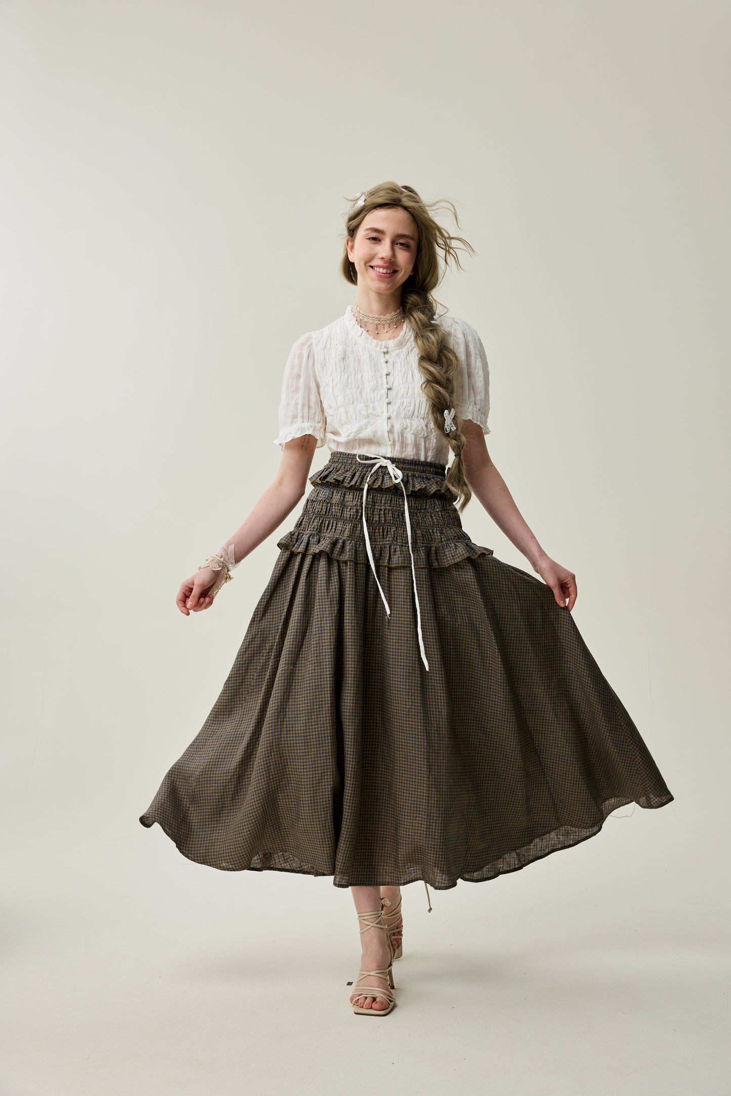 Wind 33 | Ruffled linen skirt