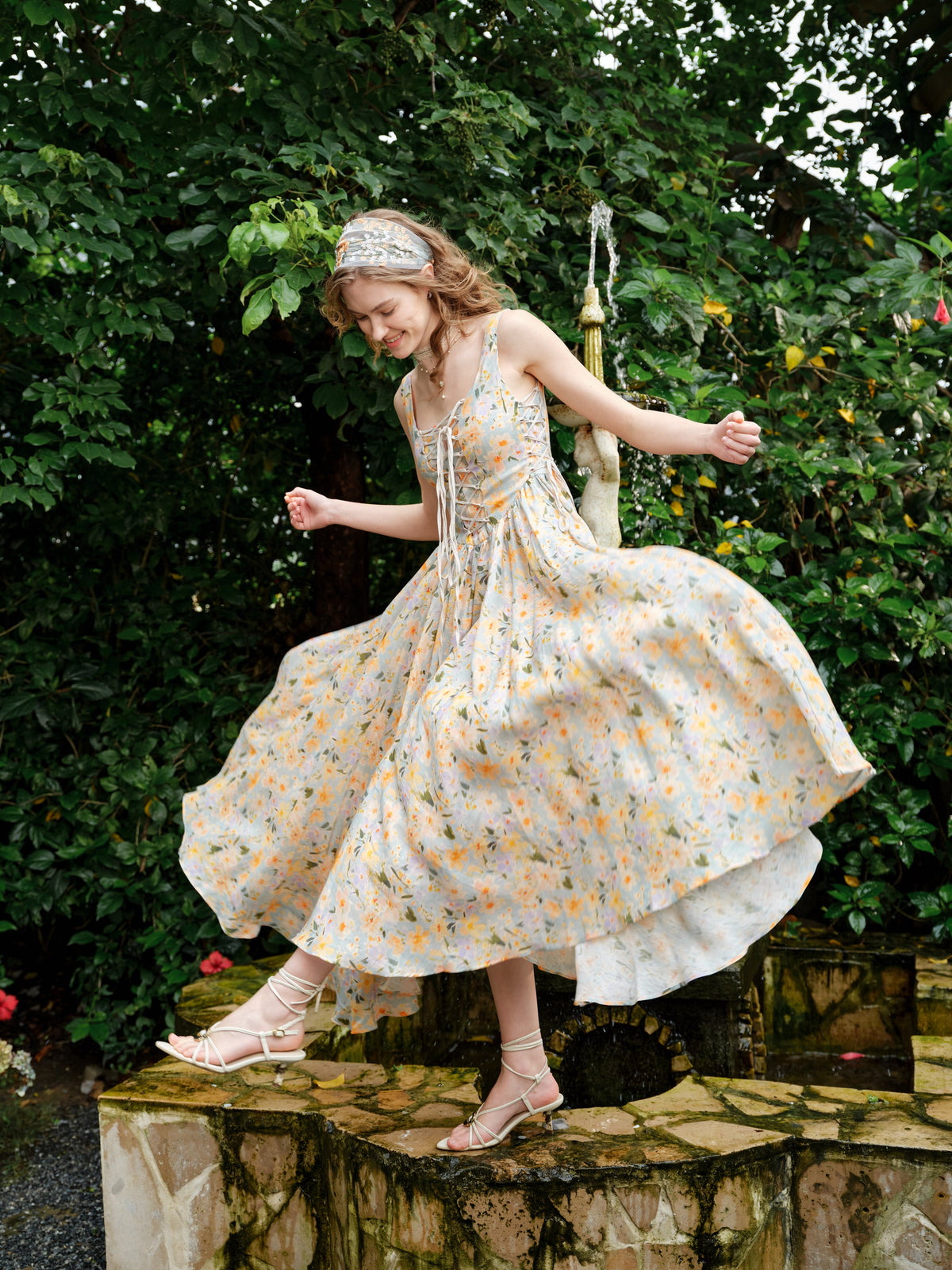 Adelia 17 | lace up daisy linen dress