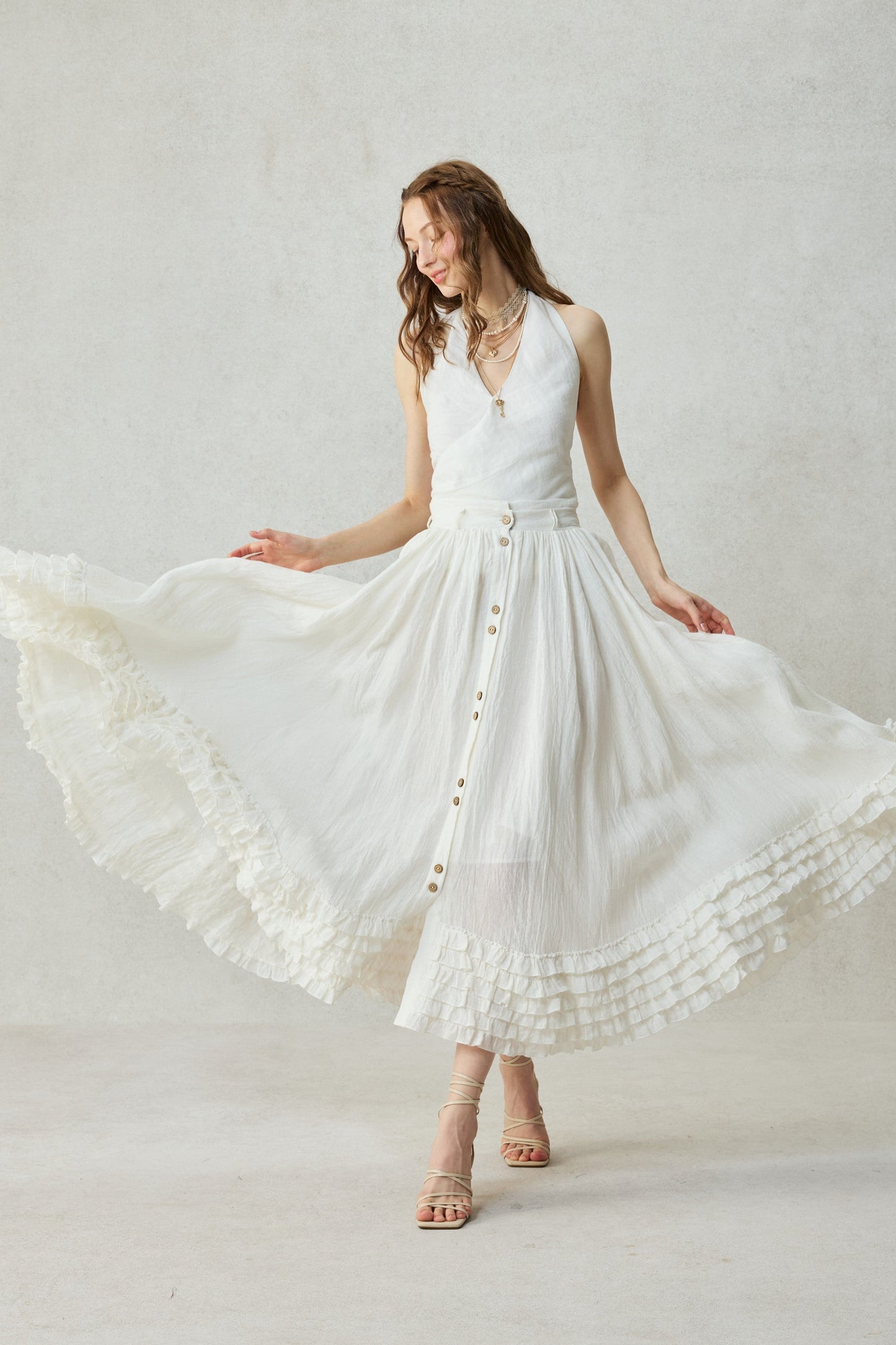 Dorothy 27 | Ruffled maxi linen skirt