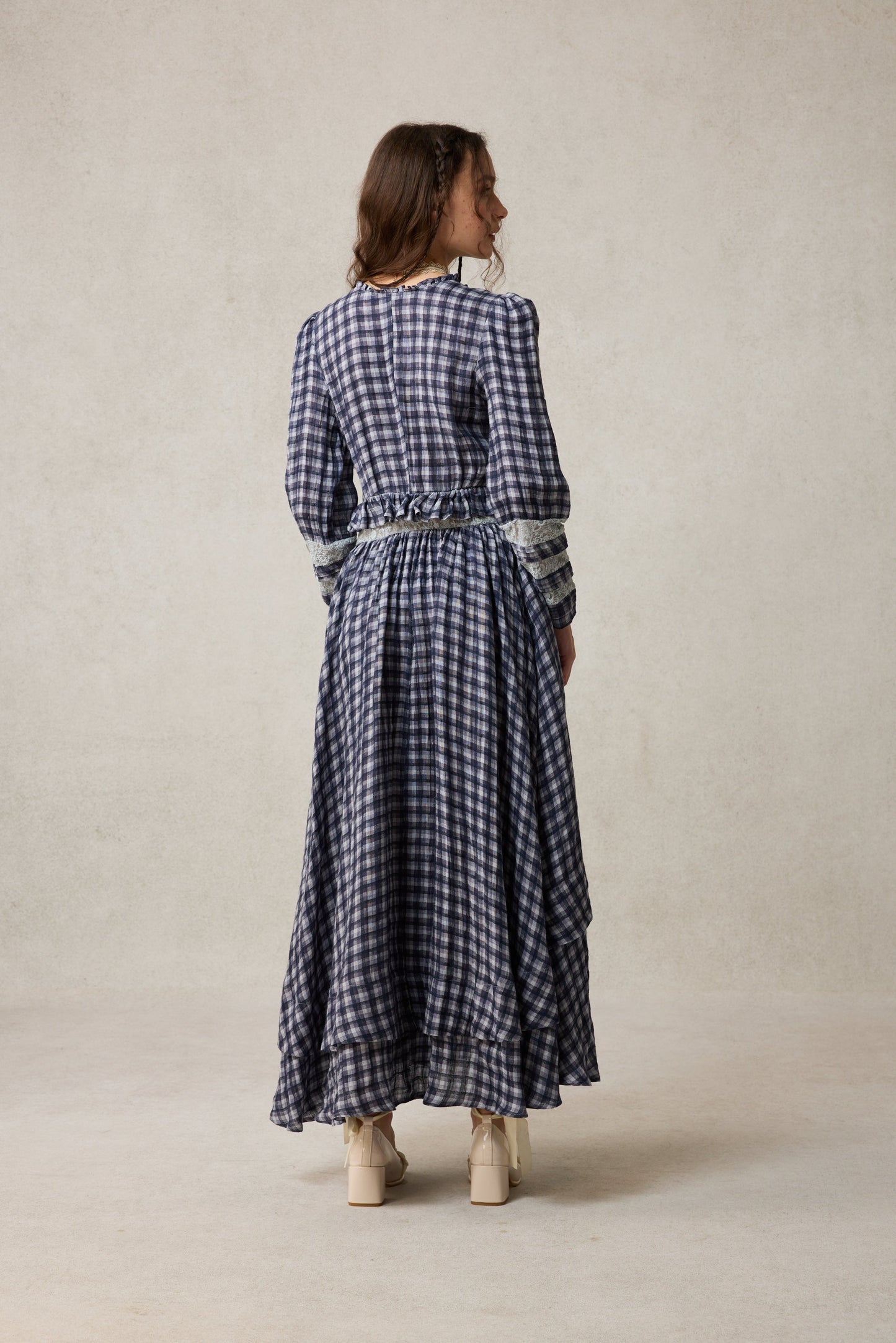 Rosewood 17 | Lace Linen Dress Gown