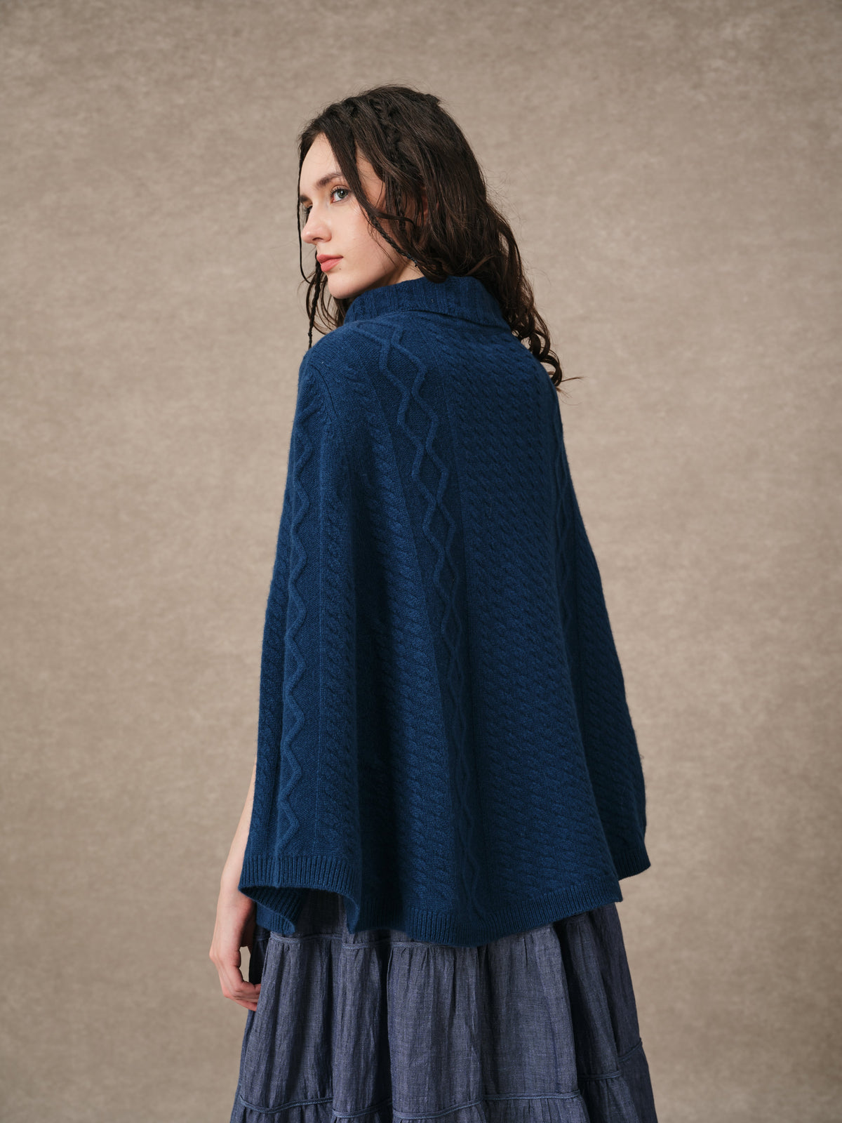 Fleece Cloud | Oversized 100% Wool Knit Poncho