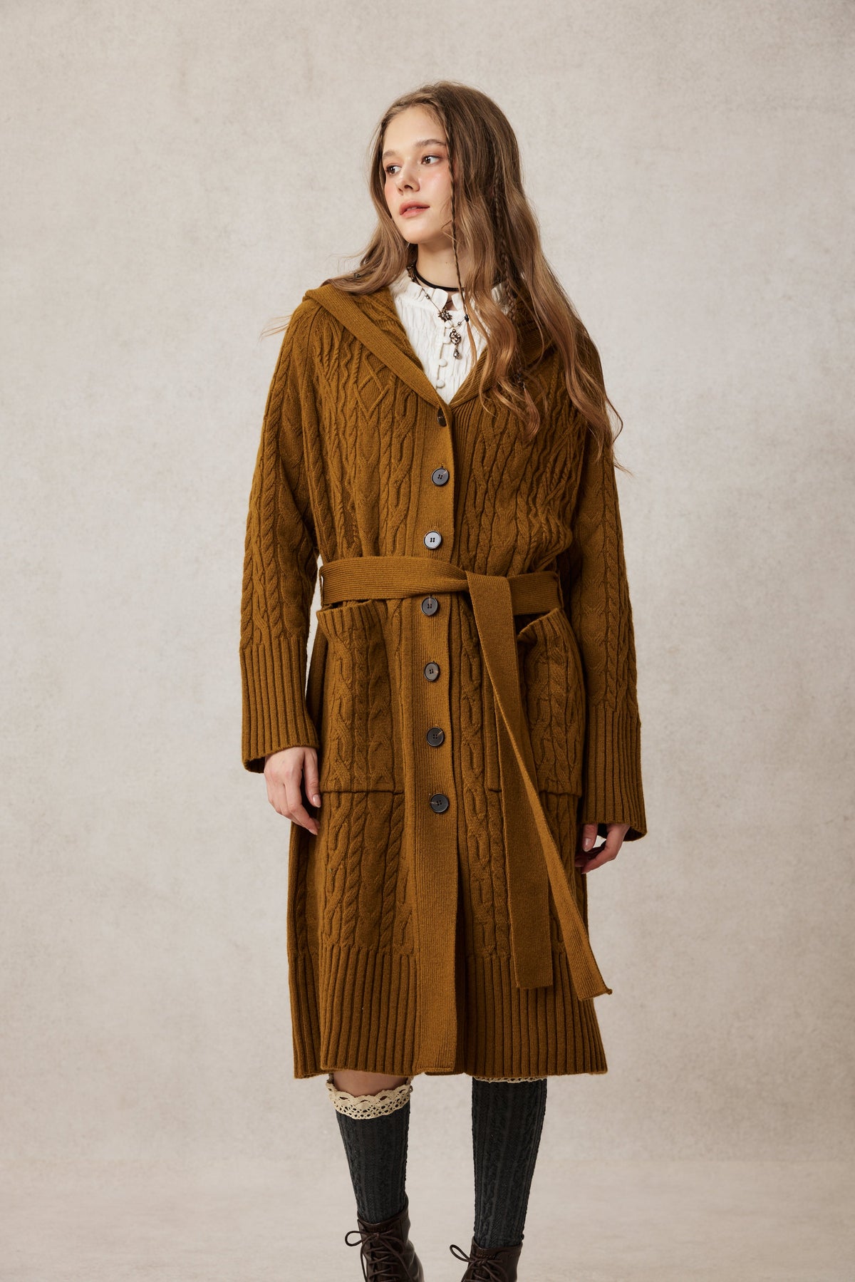 Hudson 15 | 100% wool hooded cardigan coat