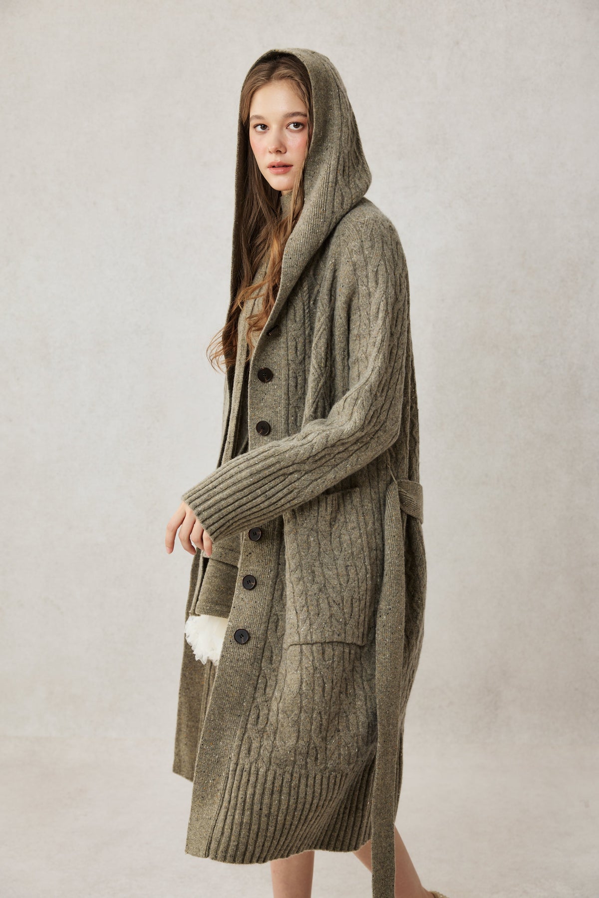 Hudson 15 | 100% wool hooded cardigan coat