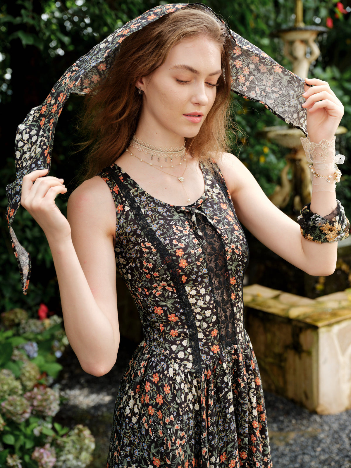 Vanille 18 | Jane’s Garden Dress