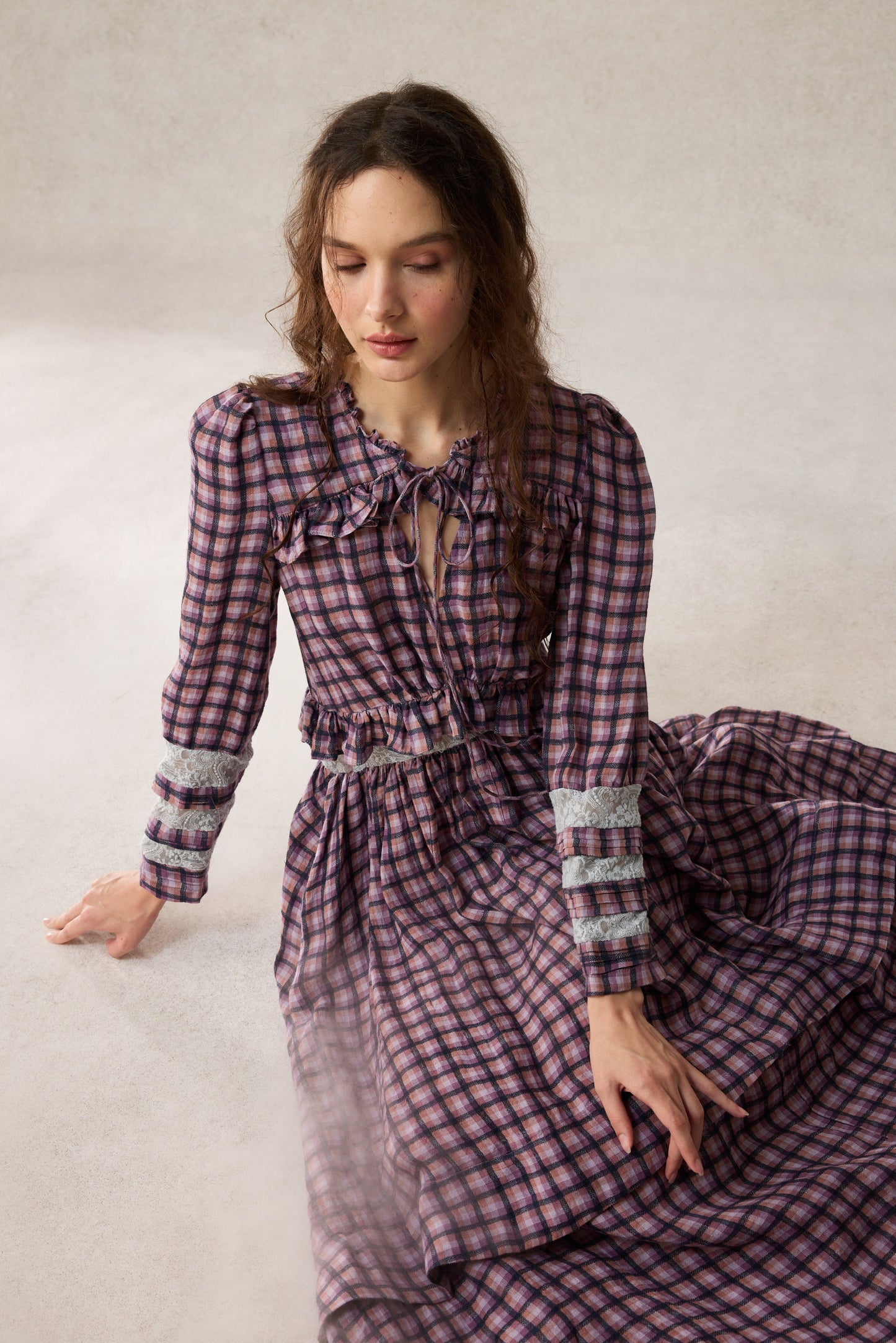 Rosewood 17 | Lace Linen Dress Gown
