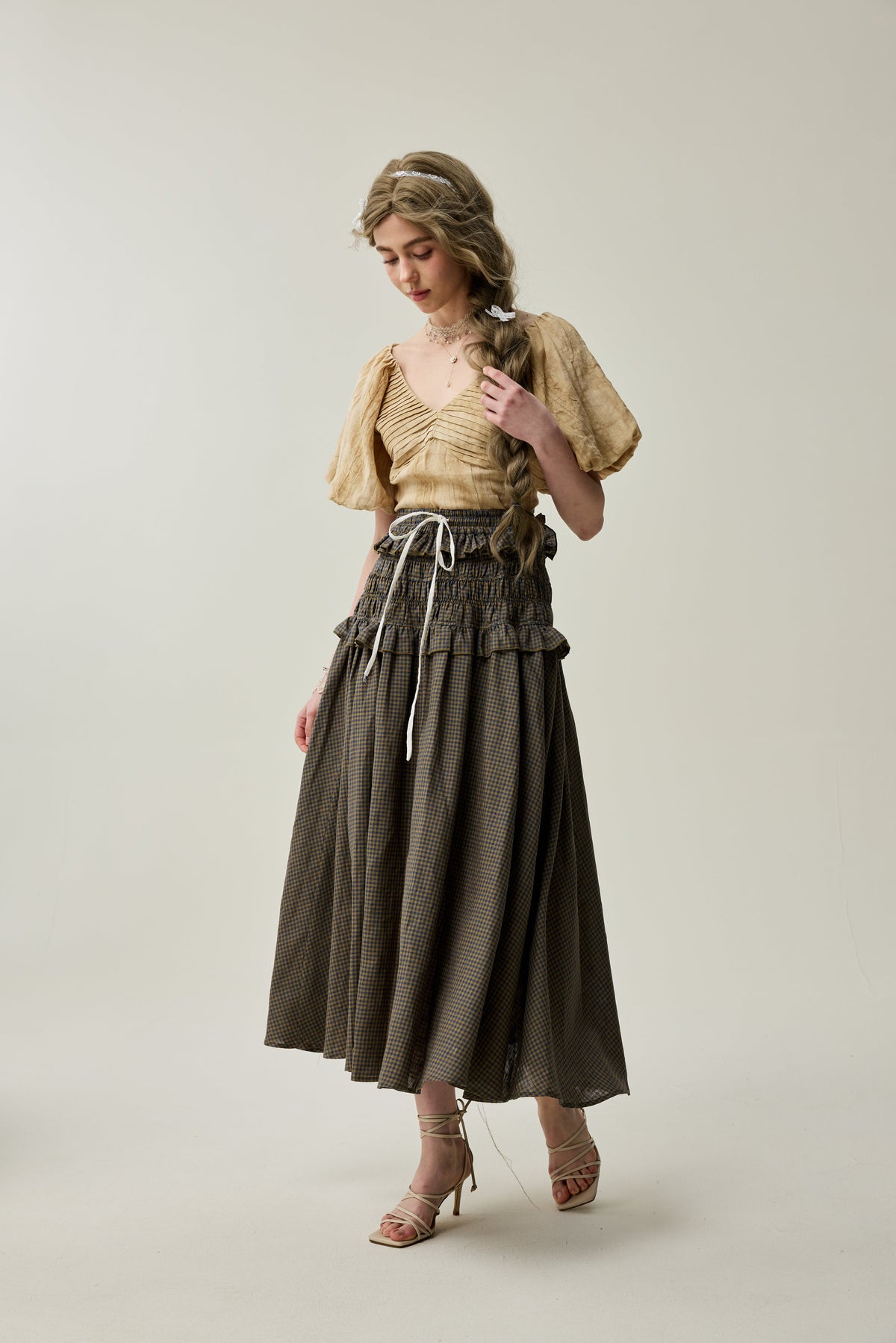 Wind 33 | Ruffled linen skirt
