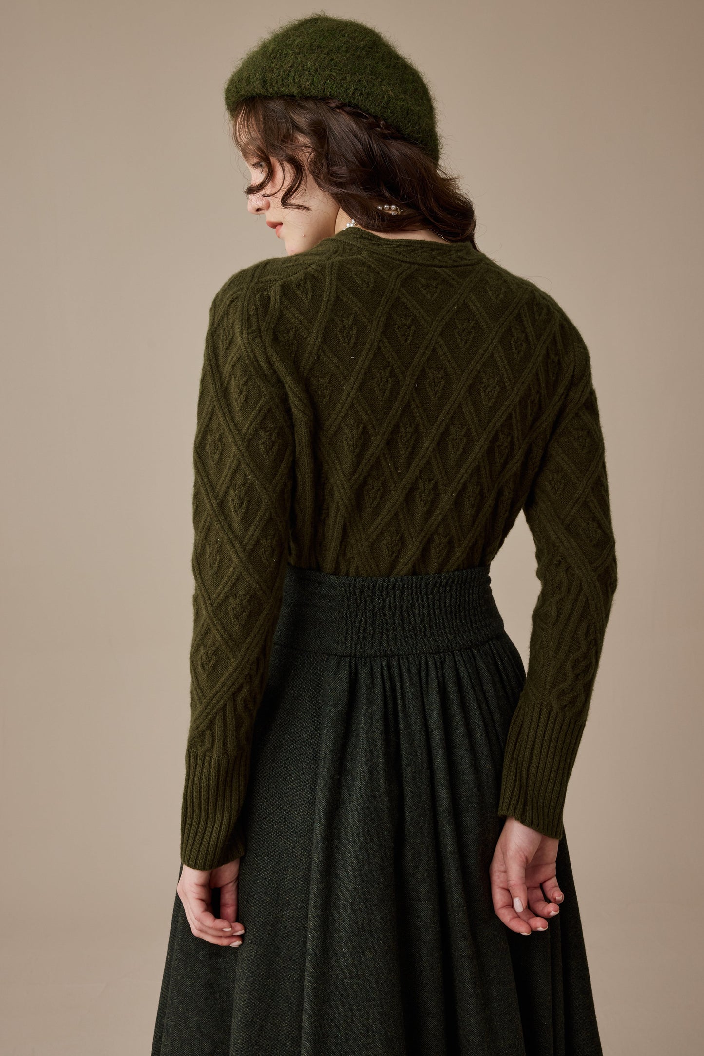 Cynthia 16 | Adjustable wool skirt