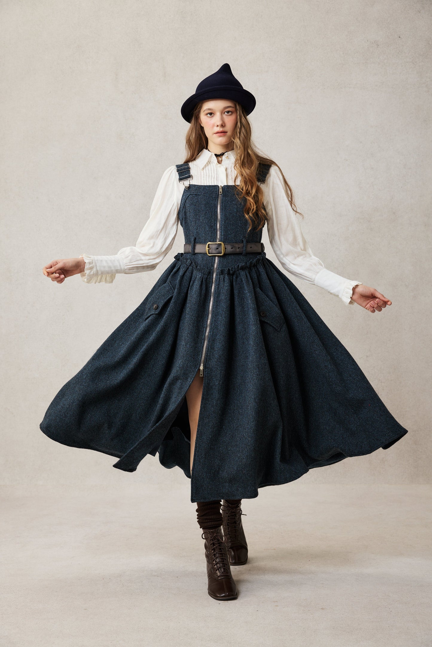 Tess 31 |100% Wool Halter Dress
