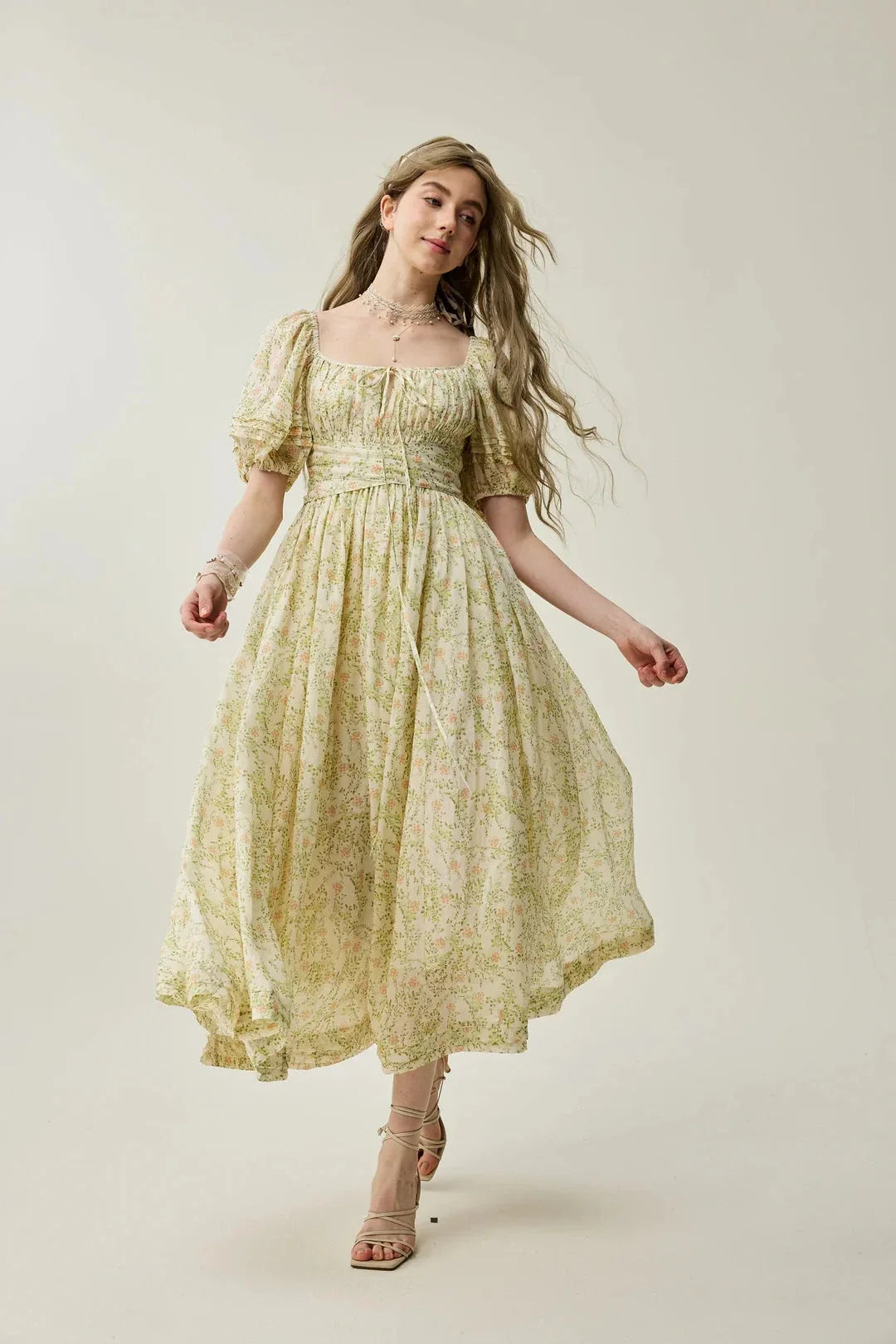 Alice 19 | Floral linen dress
