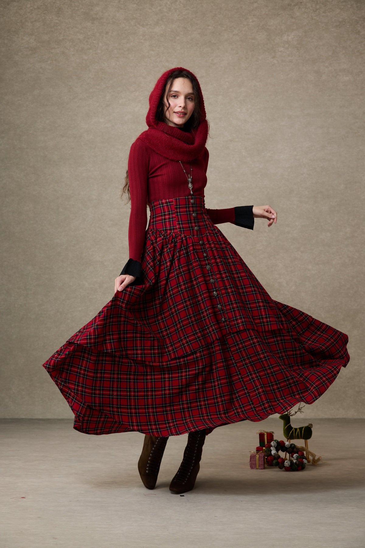 Christina 19 |Retro Layered Wool Skirt