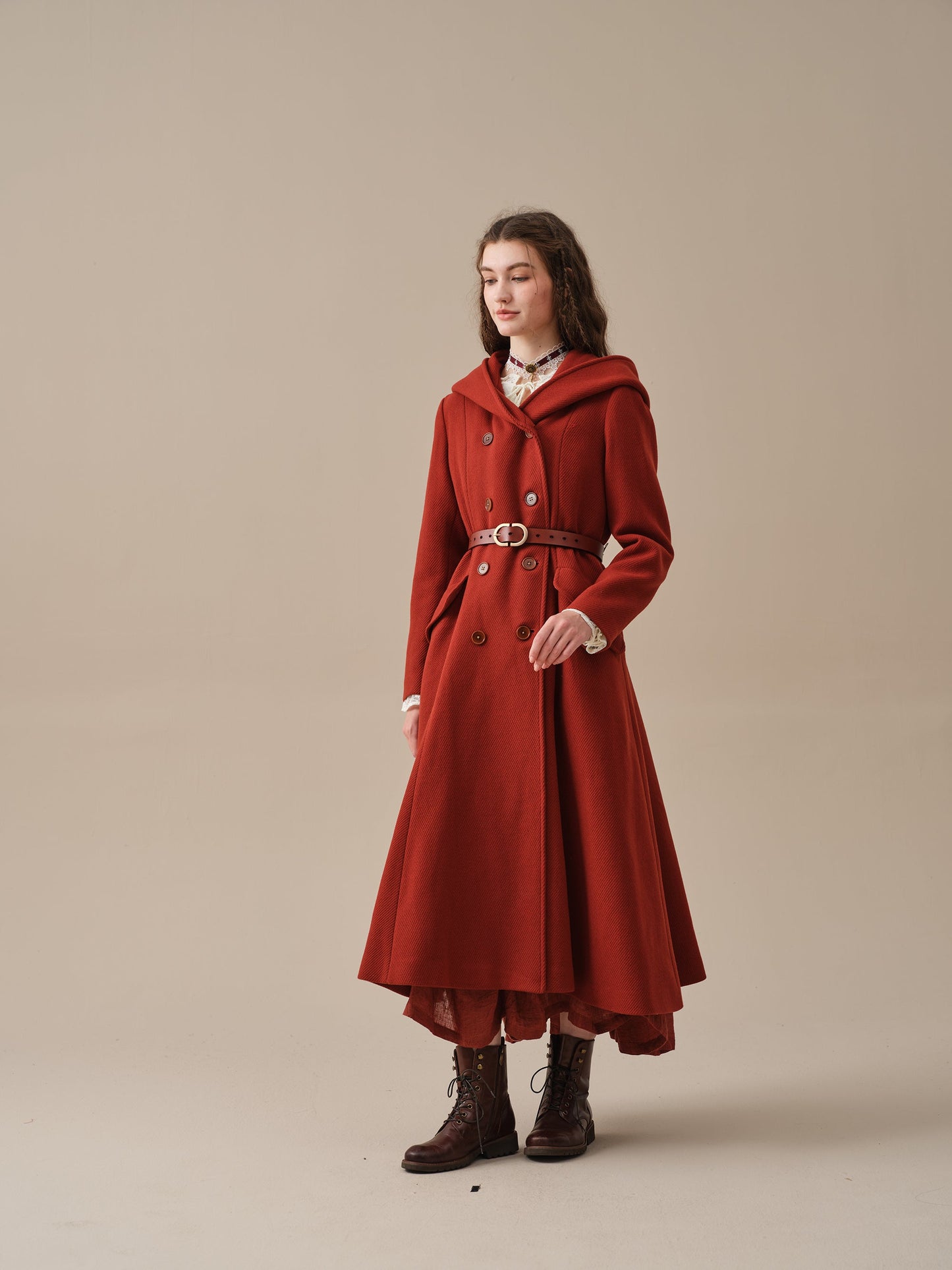 Trista 24 | 100% twill wool hooded coat