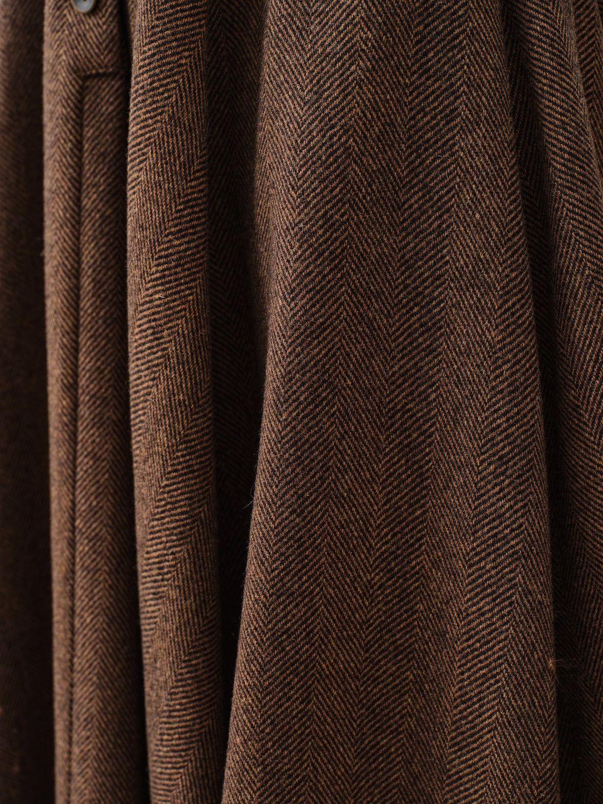 Norma 16 | Front buttoned wool skirt