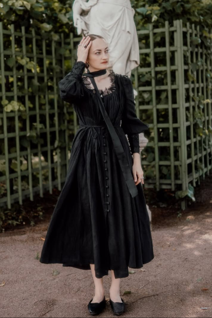 Josefina 19 | Dreamy Pleated Linen Dress Gown