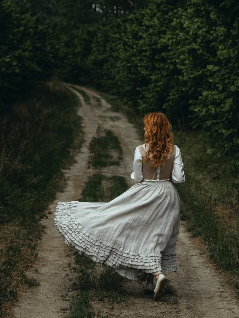 Dorothy 27 | Ruffled maxi linen skirt