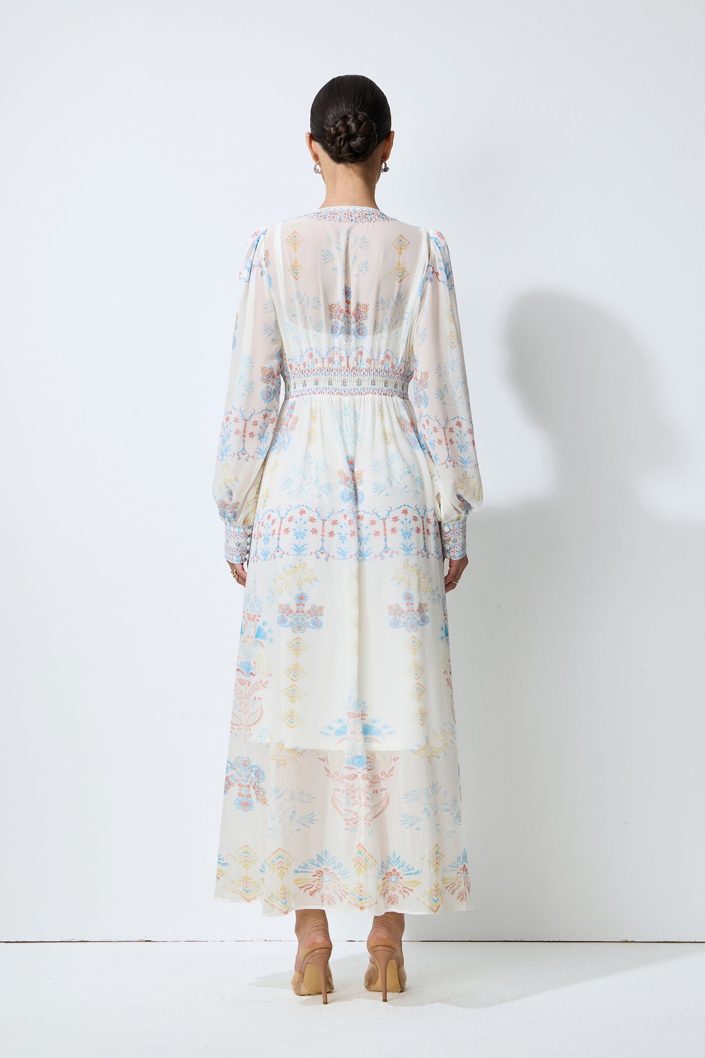 Morning Wanderer White Floral Print V-Neck Maxi Dress