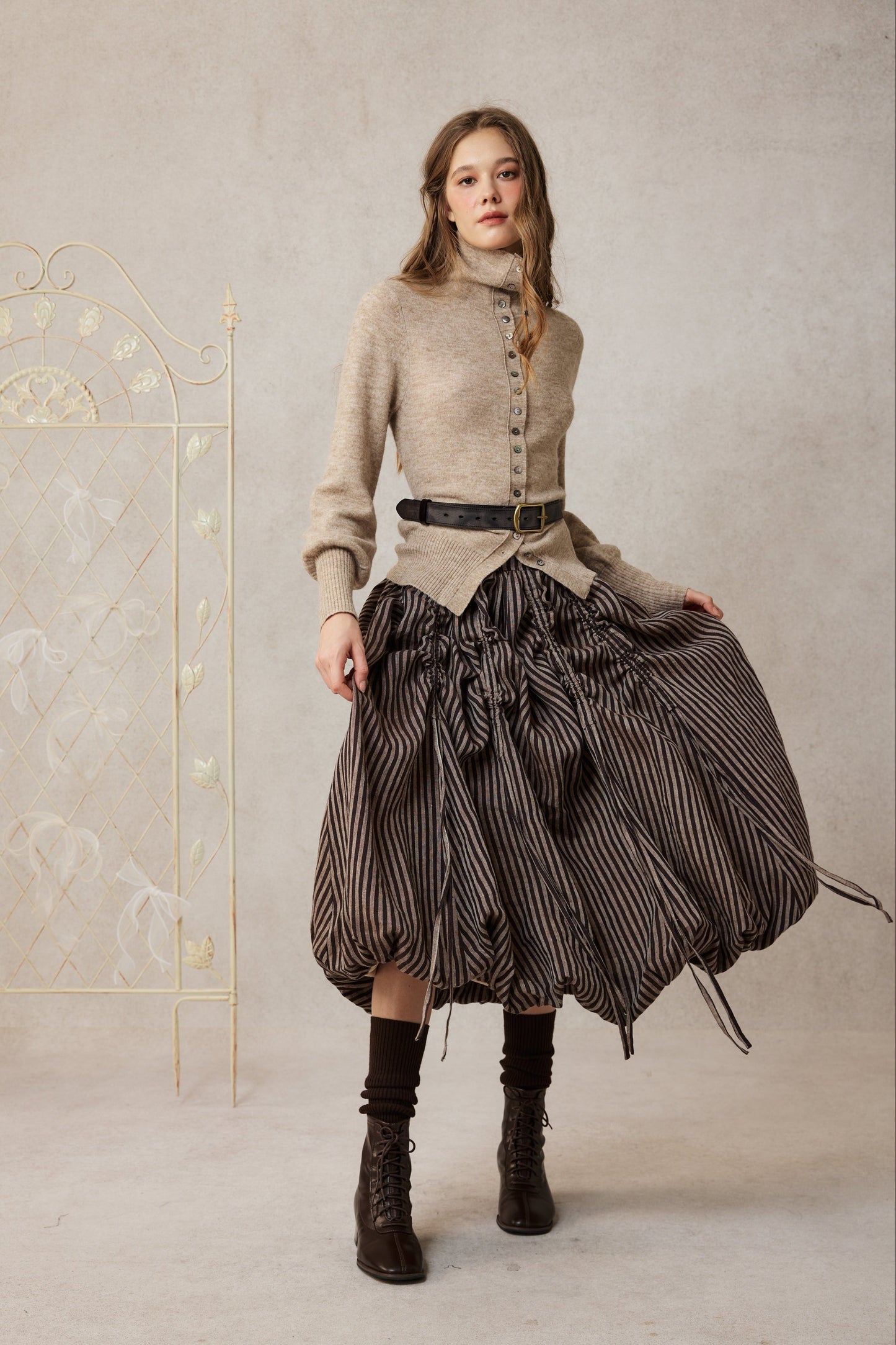 Camellia Bubble 22 | Drawstring Bubble Linen Skirt