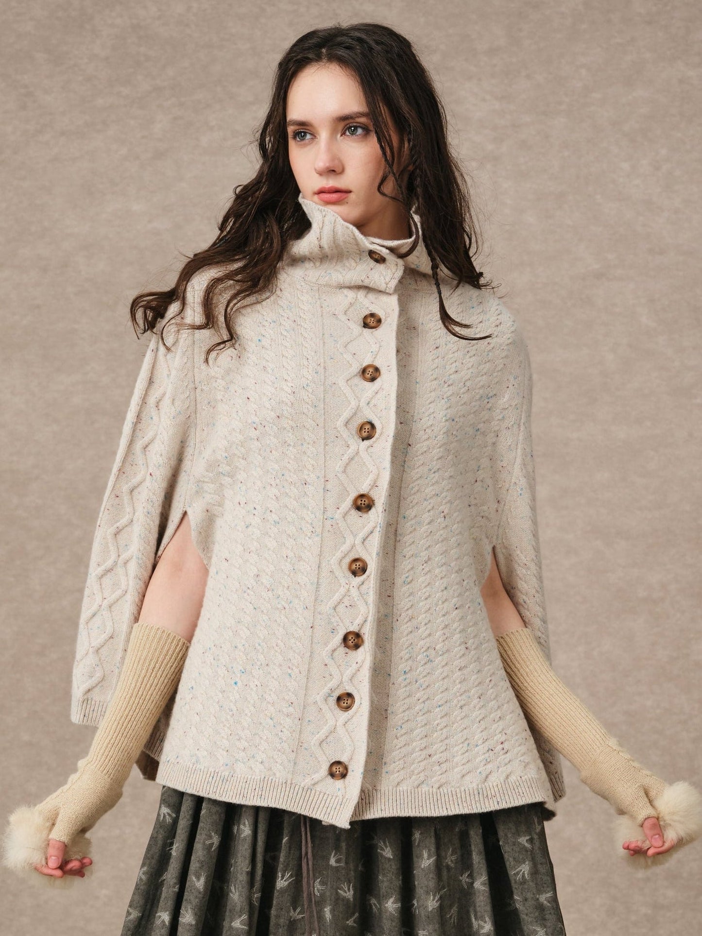 Fleece Cloud | Oversized 100% Wool Knit Poncho