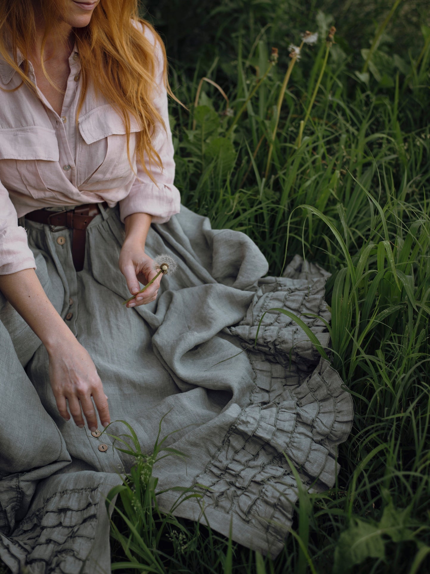 Dorothy 27 | Ruffled maxi linen skirt