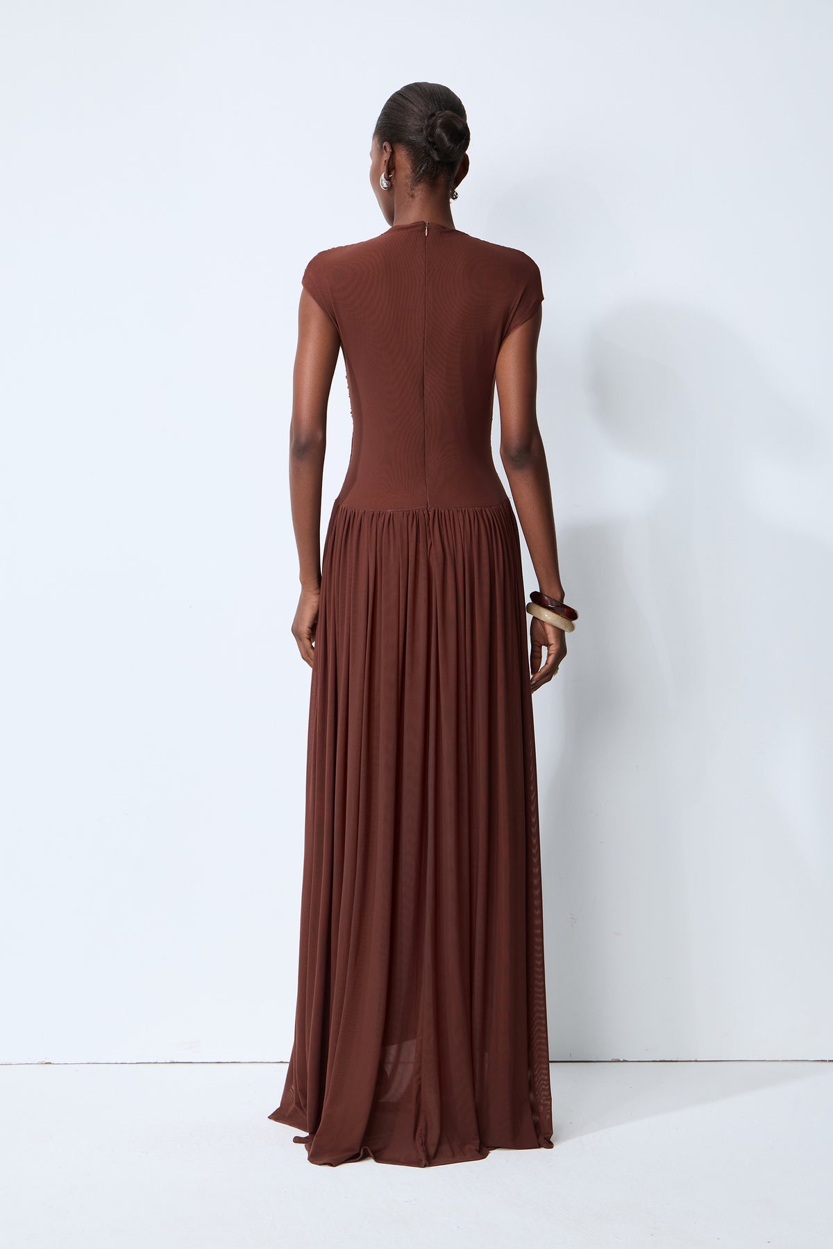 Enchanting Romantic Brown Cap Sleeve Ruched Knit Maxi Dress