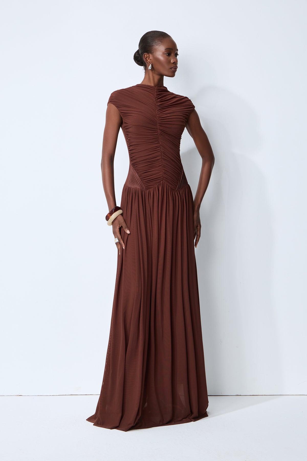 Enchanting Romantic Brown Cap Sleeve Ruched Knit Maxi Dress