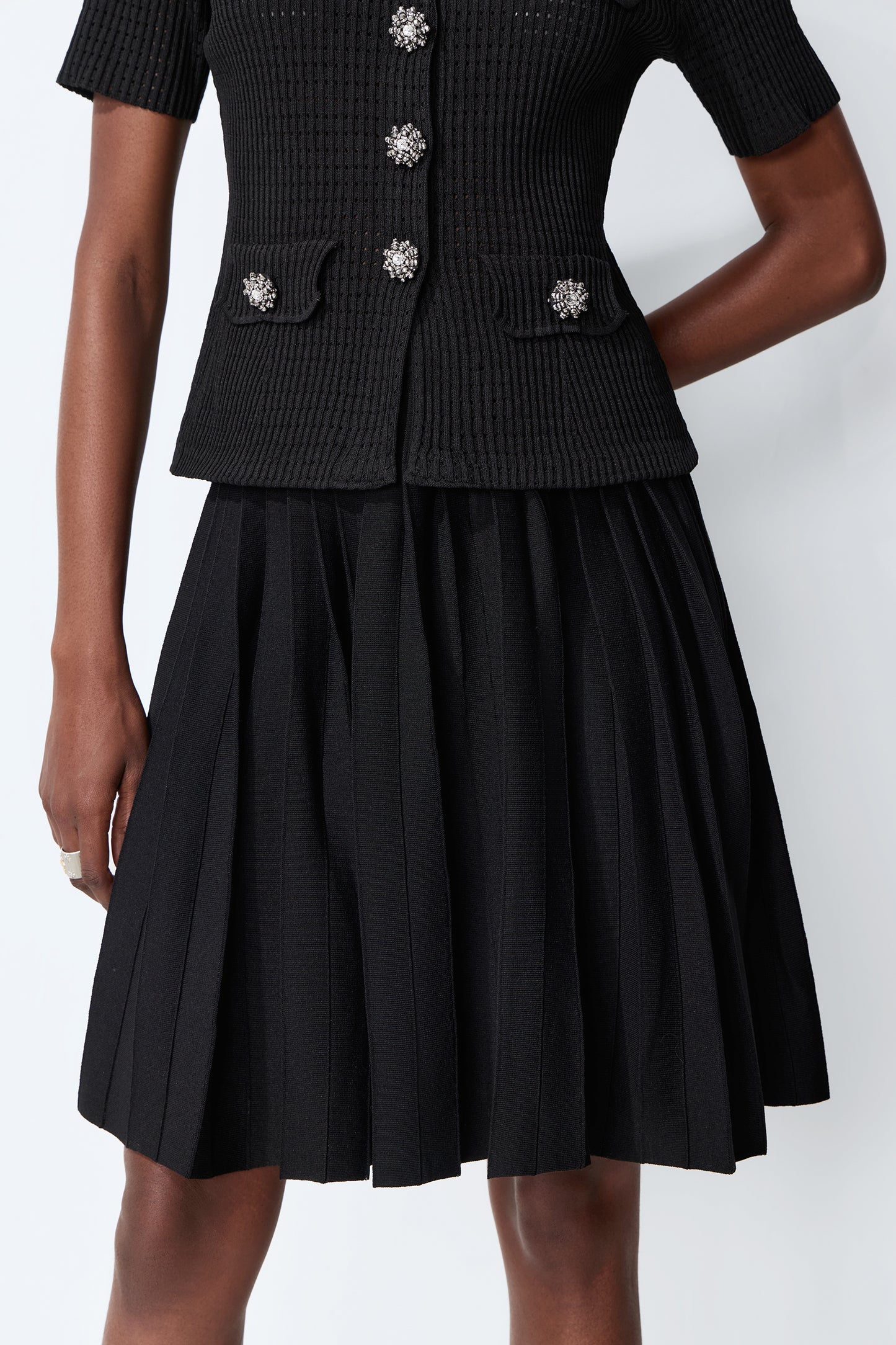 Simple Look Black Contrast Collar Knit Top & Pleated Skirt Set