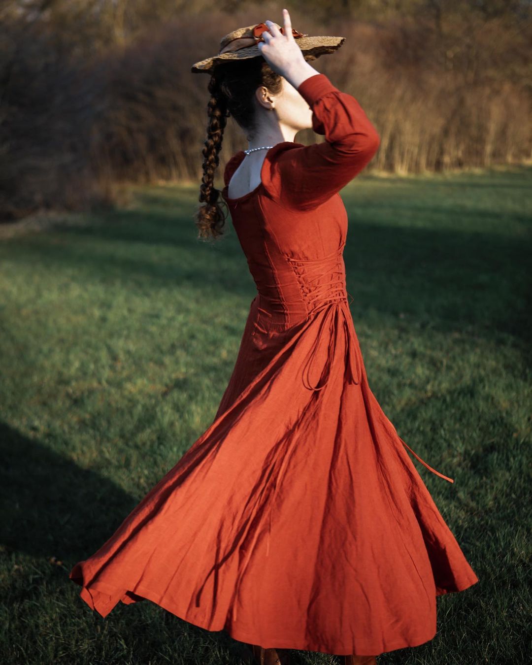 Ylang 15 | maxi Lace-up linen dress