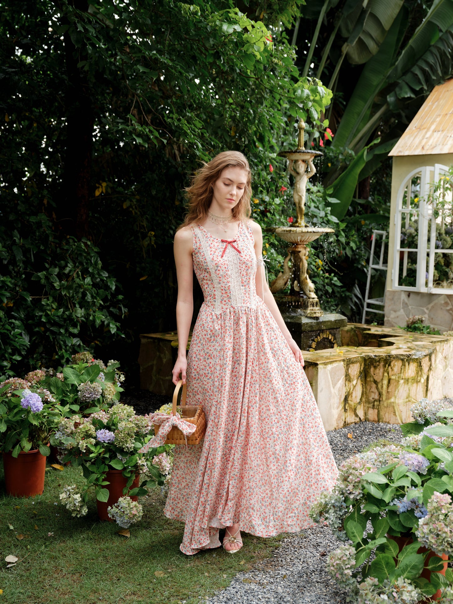 Vanille 18 | Jane’s Garden Dress