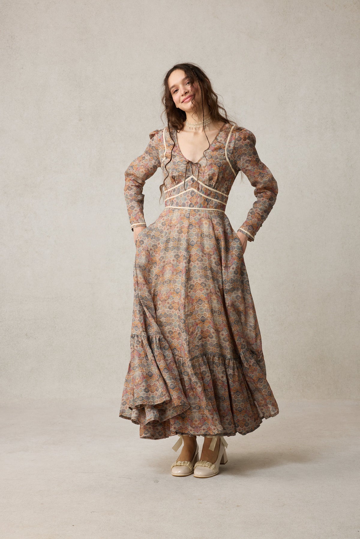 Chelse 19 |Longsleeved Linen Dress Gown
