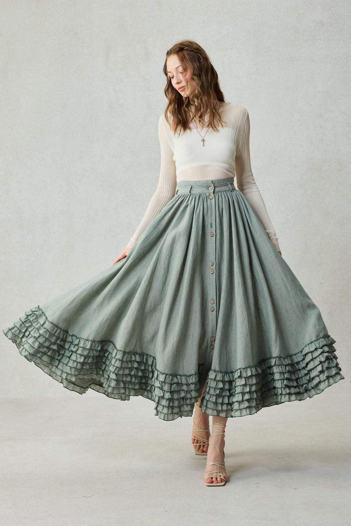 Dorothy 27 | Ruffled maxi linen skirt