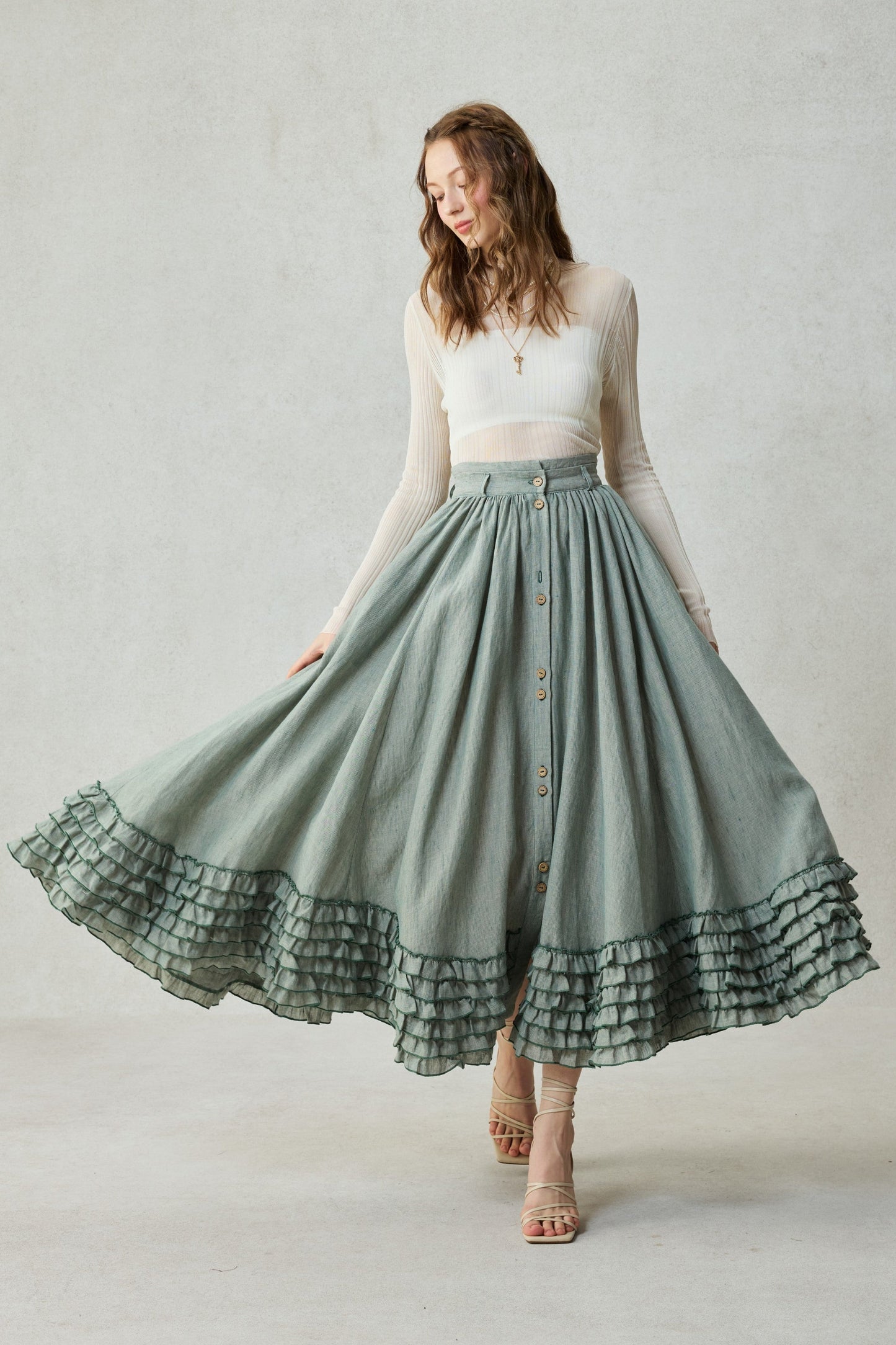 Dorothy 27 | Ruffled maxi linen skirt
