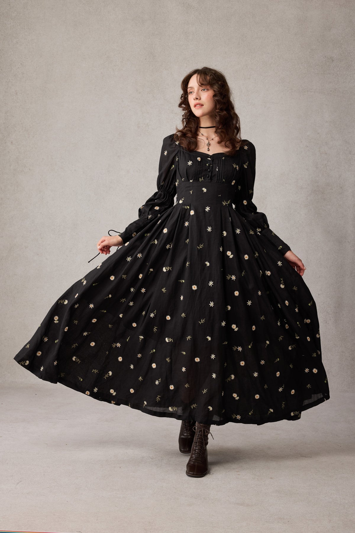 Sakura 21 | Lace-up maxi linen dress