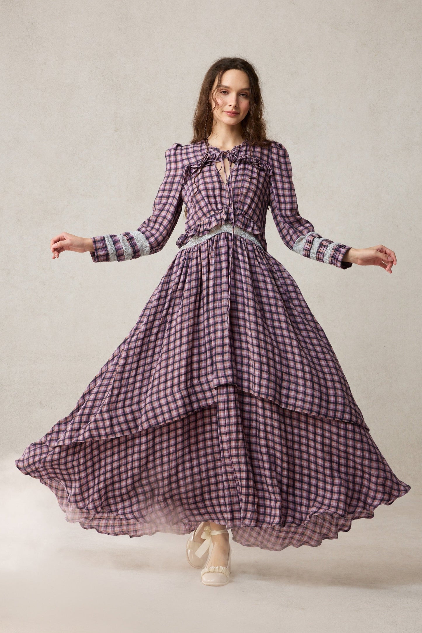 Rosewood 17 | Lace Linen Dress Gown