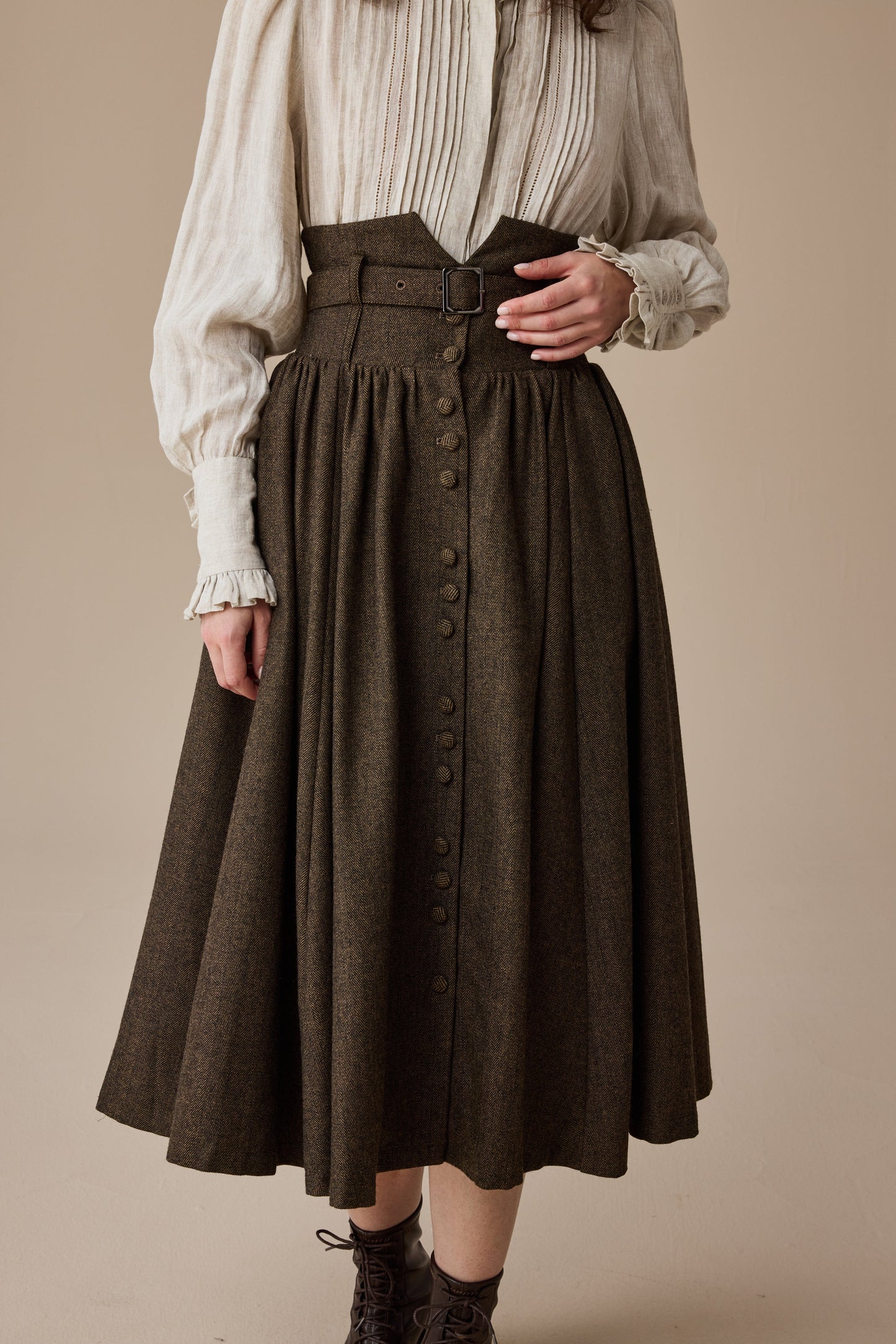 Bette 28 | Retro Belted Wool Skirt