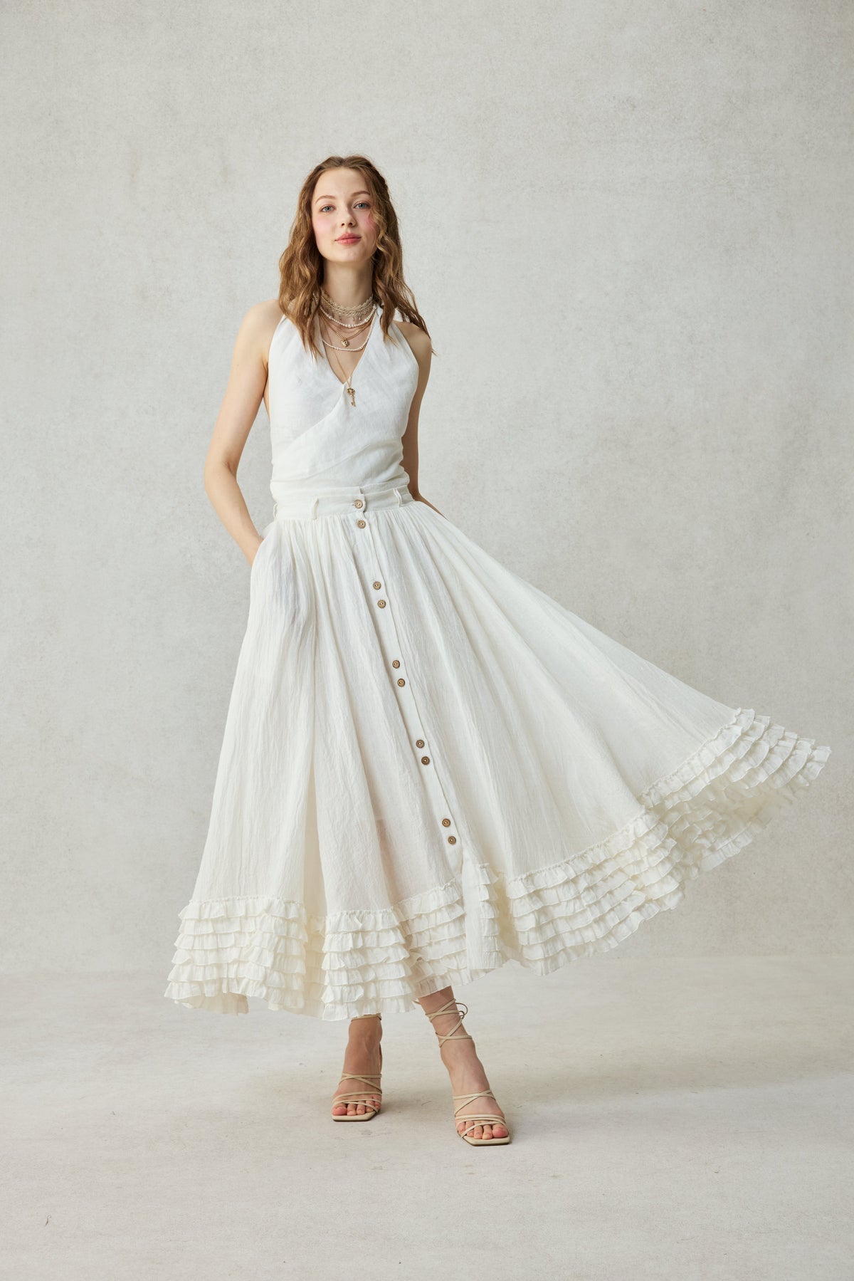 Dorothy 27 | Ruffled maxi linen skirt