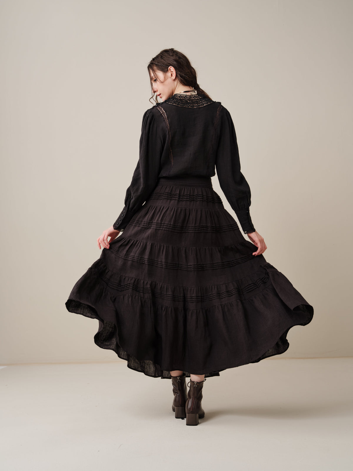 Alice 12 |  Pintuck Linen Maxi Skirt