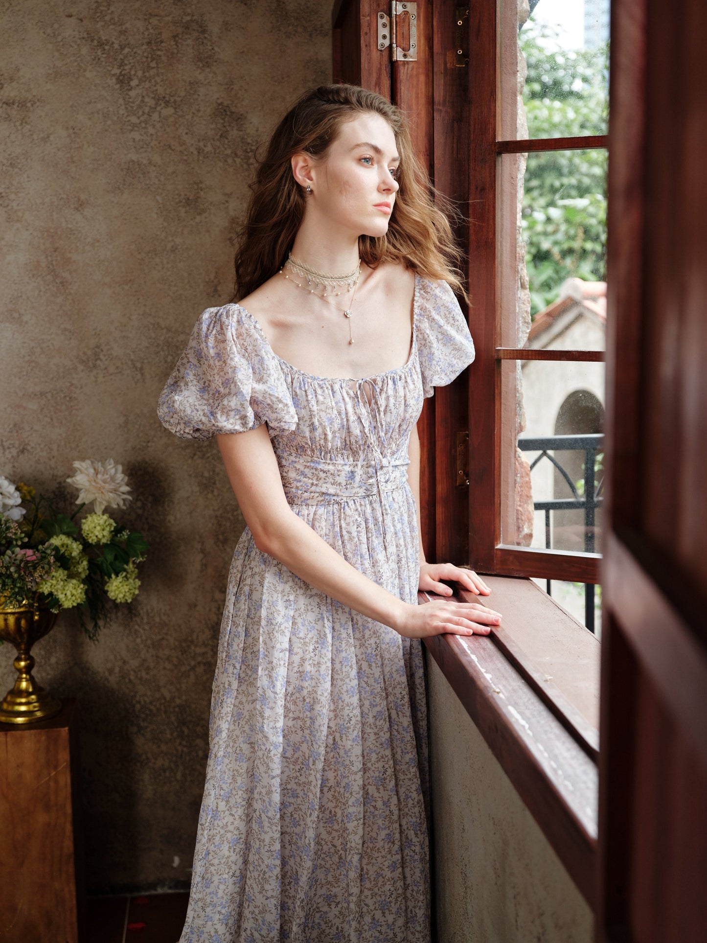Alice 19 | Floral linen dress
