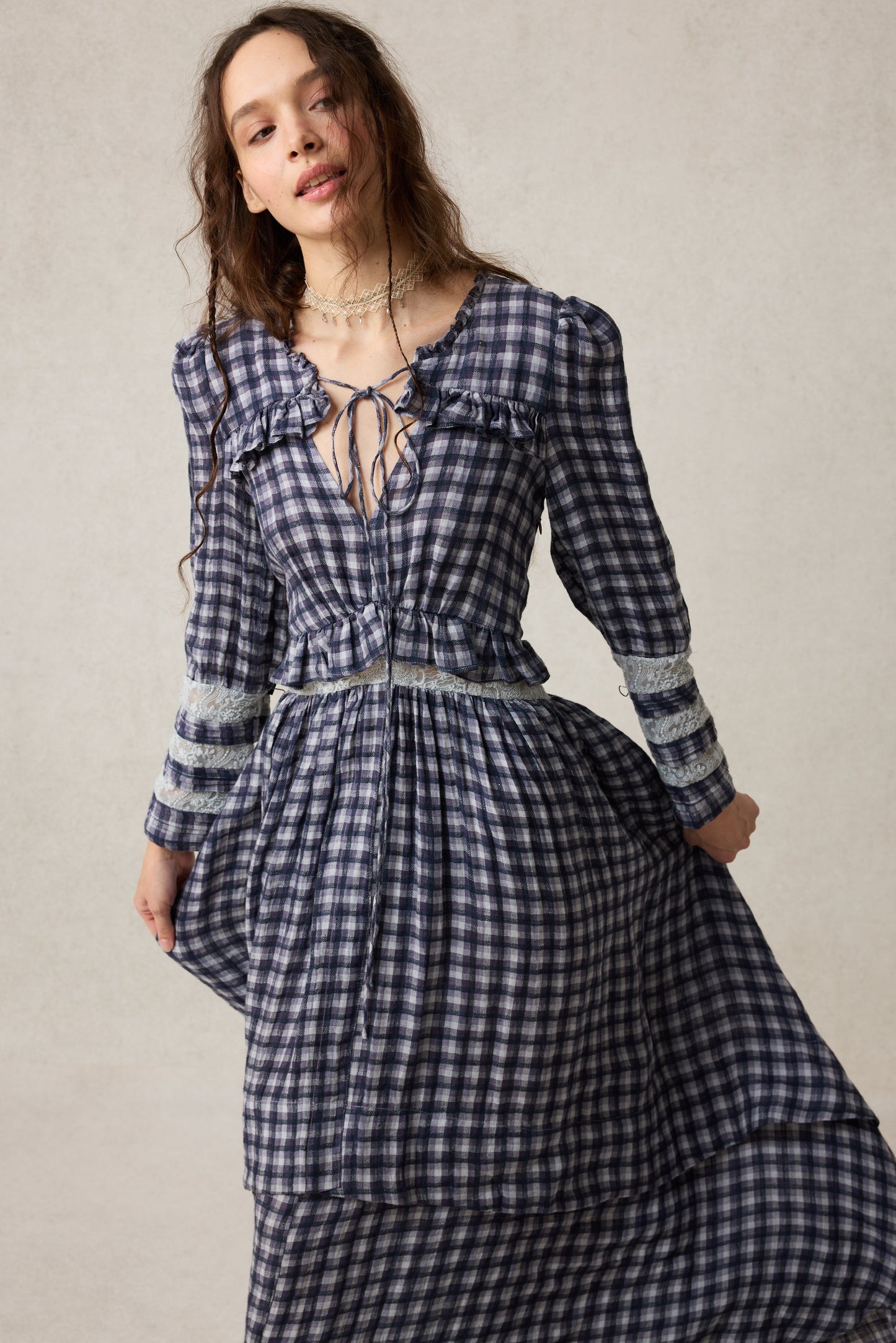 Rosewood 17 | Lace Linen Dress Gown