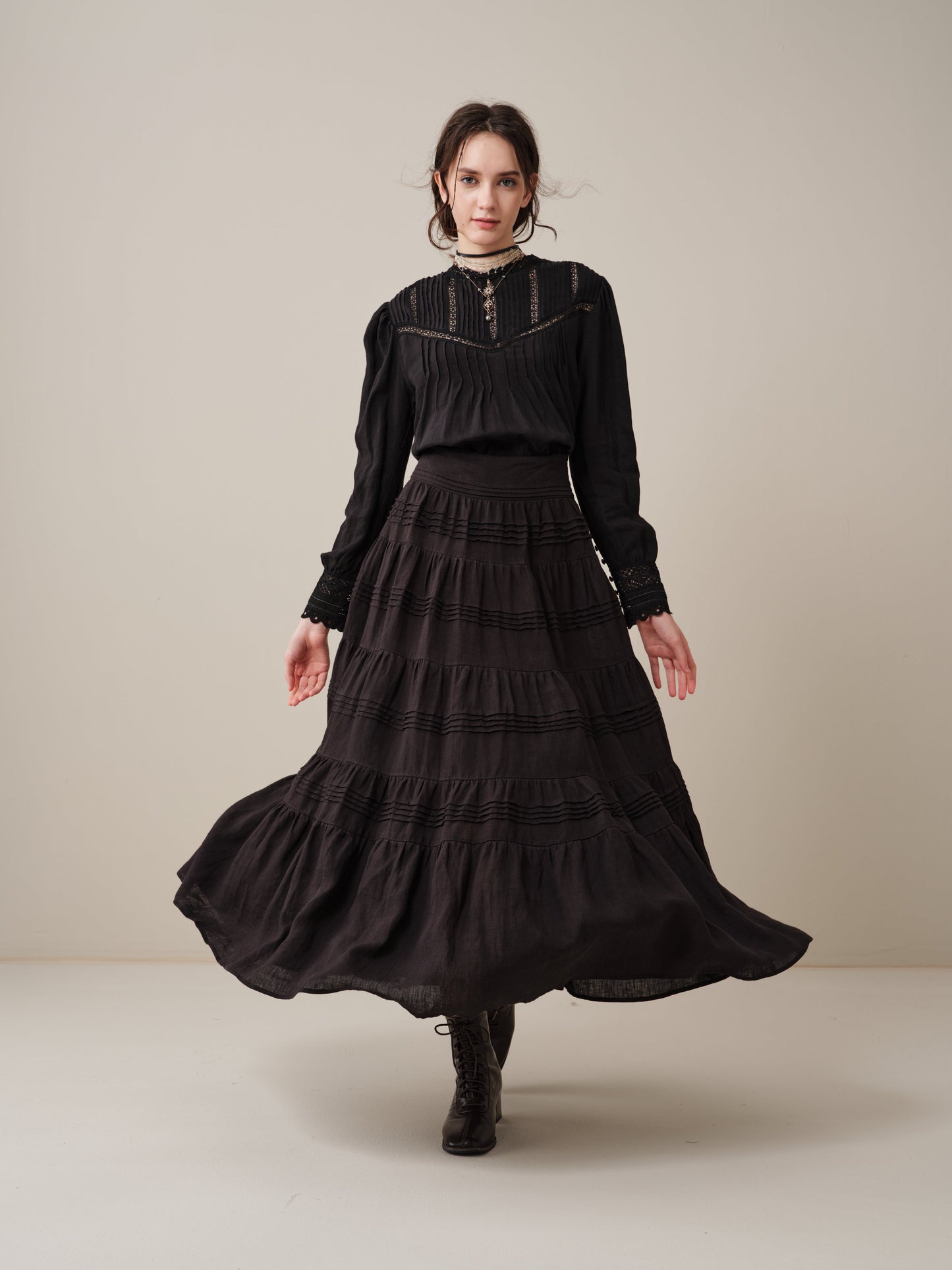 Alice 12 |  Pintuck Linen Maxi Skirt