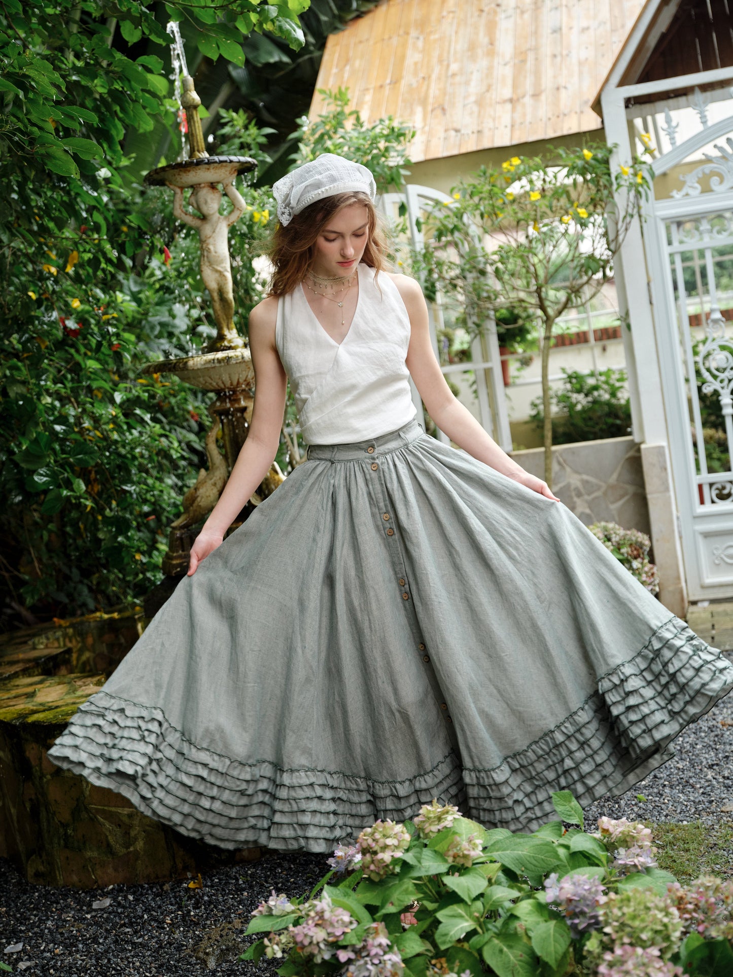 Dorothy 27 | Ruffled maxi linen skirt