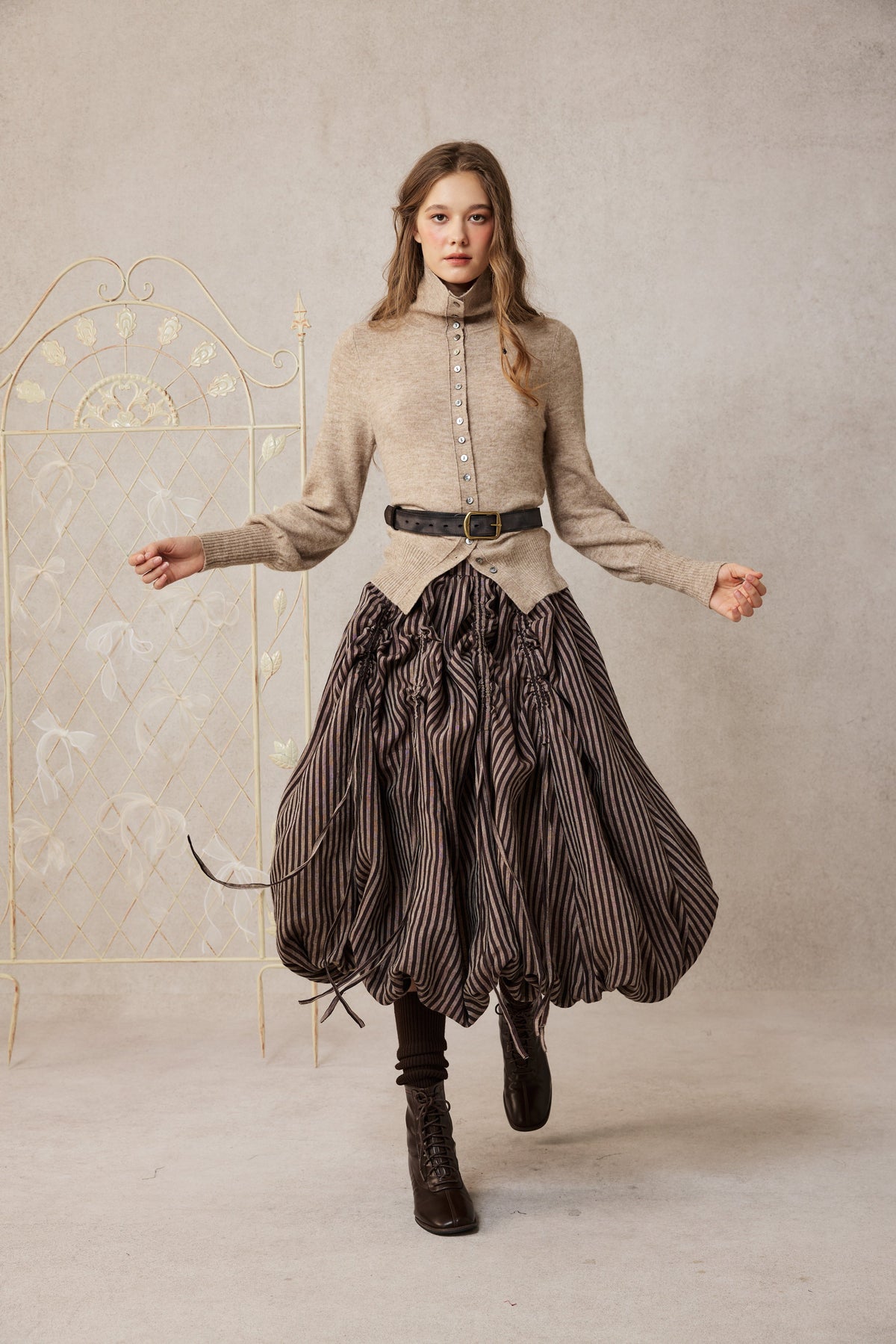 Camellia Bubble 22 | Drawstring Bubble Linen Skirt