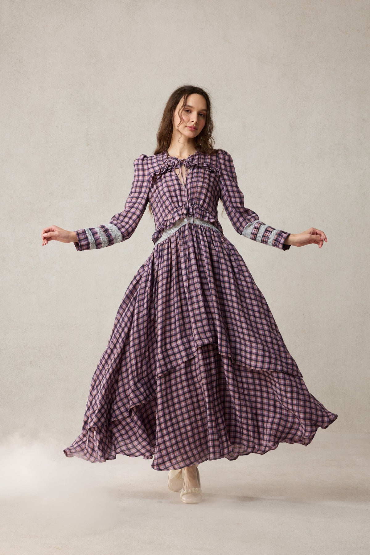 Rosewood 17 | Lace Linen Dress Gown