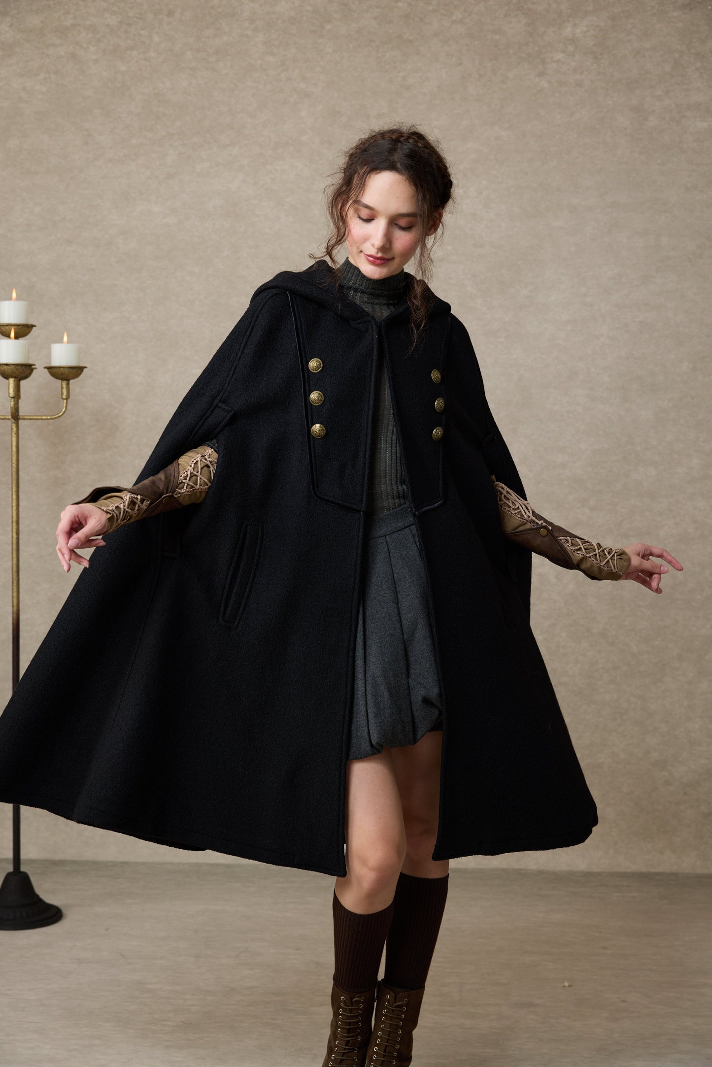 Briar 33 | 100% Wool Hooded Cape Coat