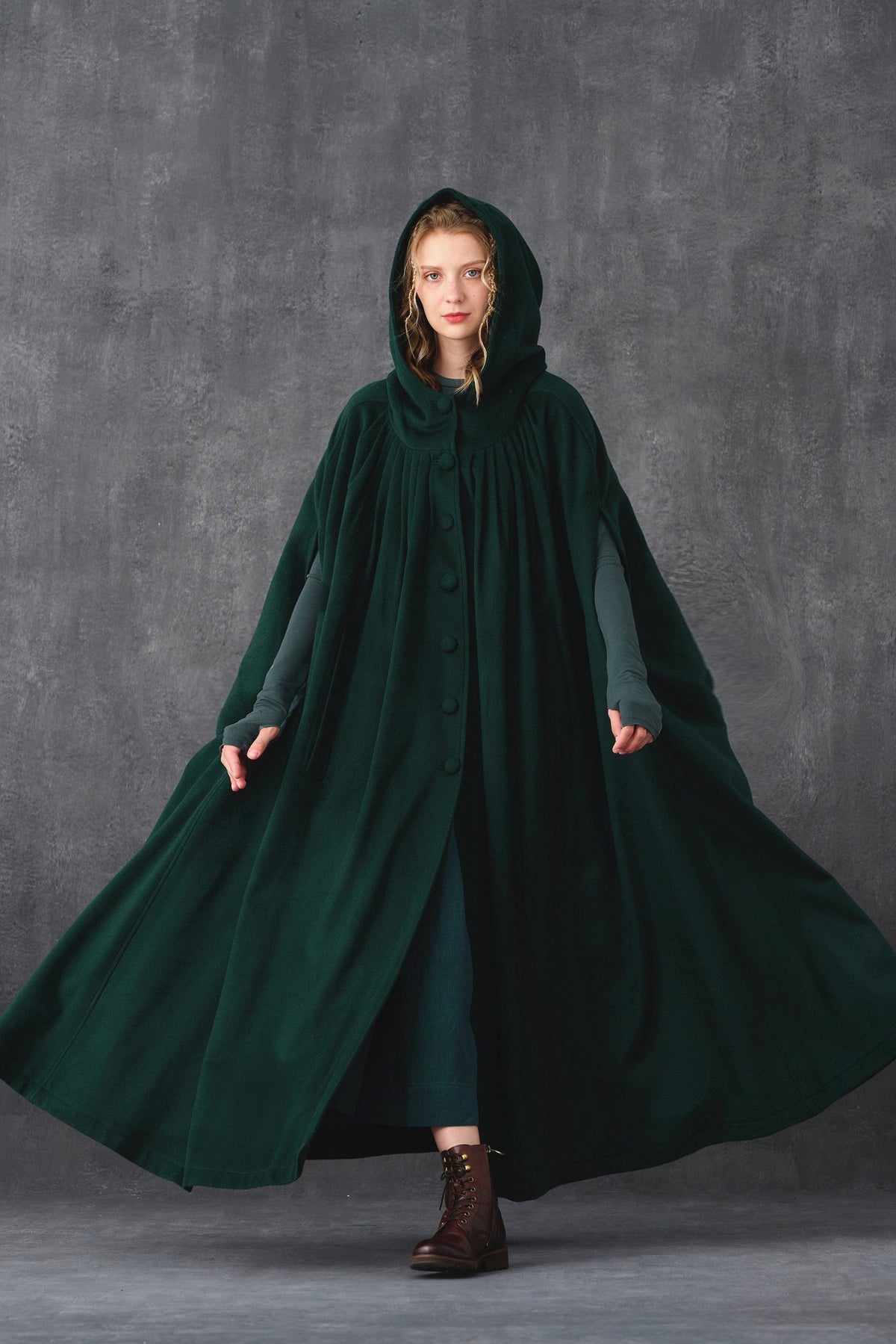 ARIEL 14 | HOODED WOOL CLOAK COAT