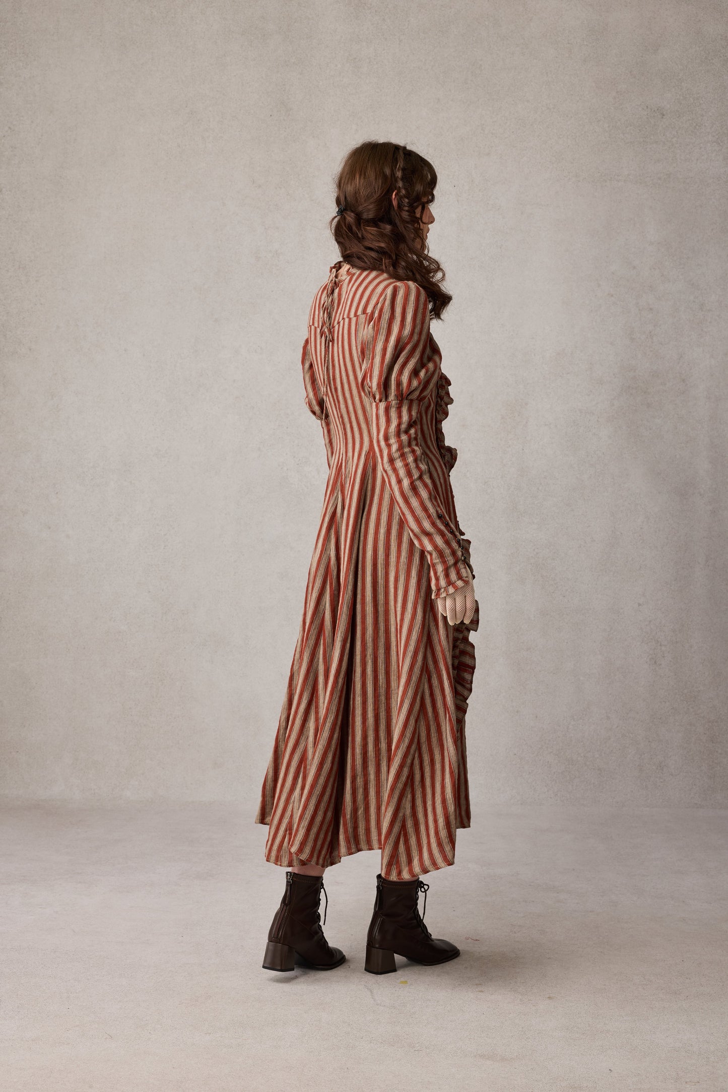 Elizabeth 15 | Victorian Linen Dress