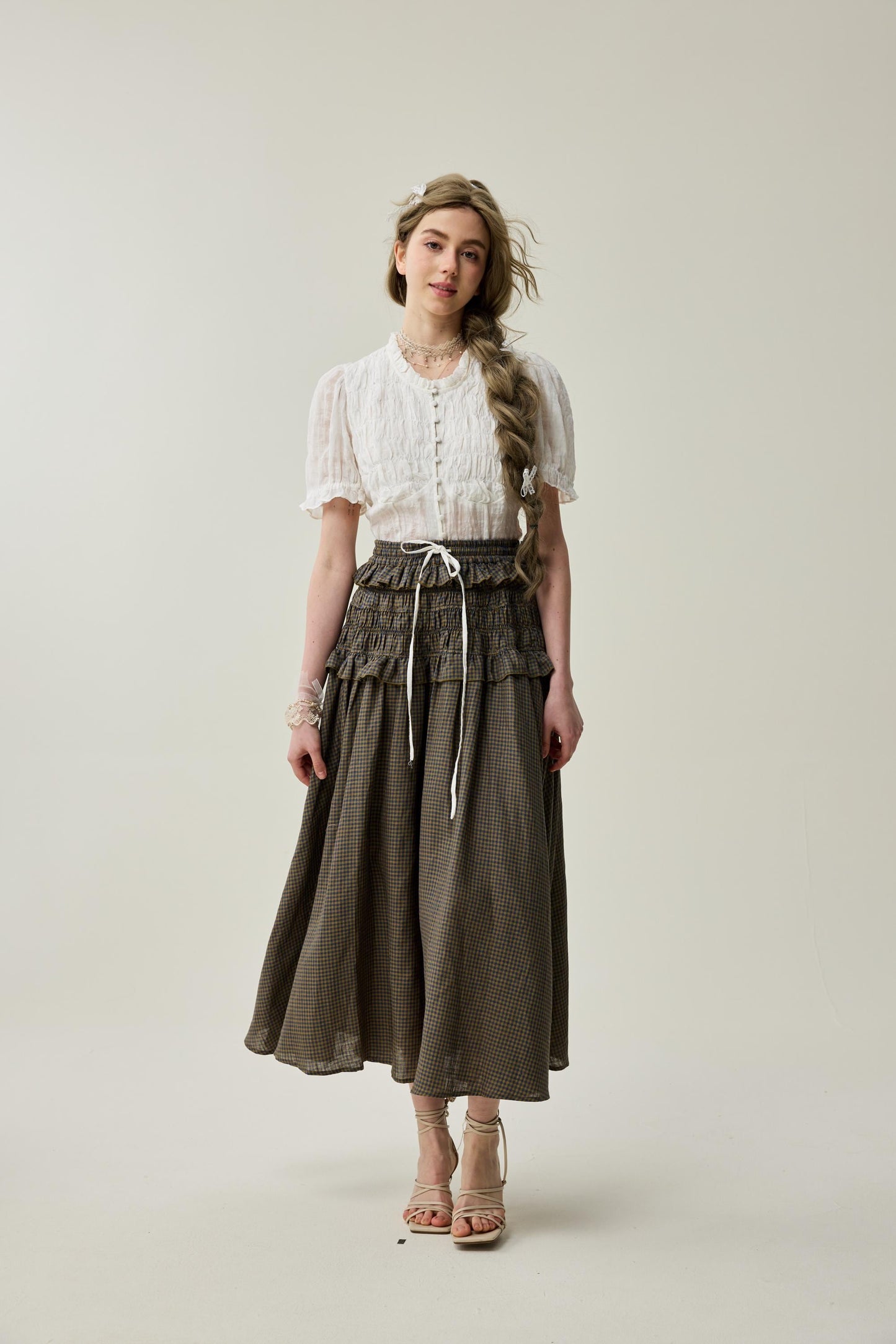 Wind 33 | Ruffled linen skirt