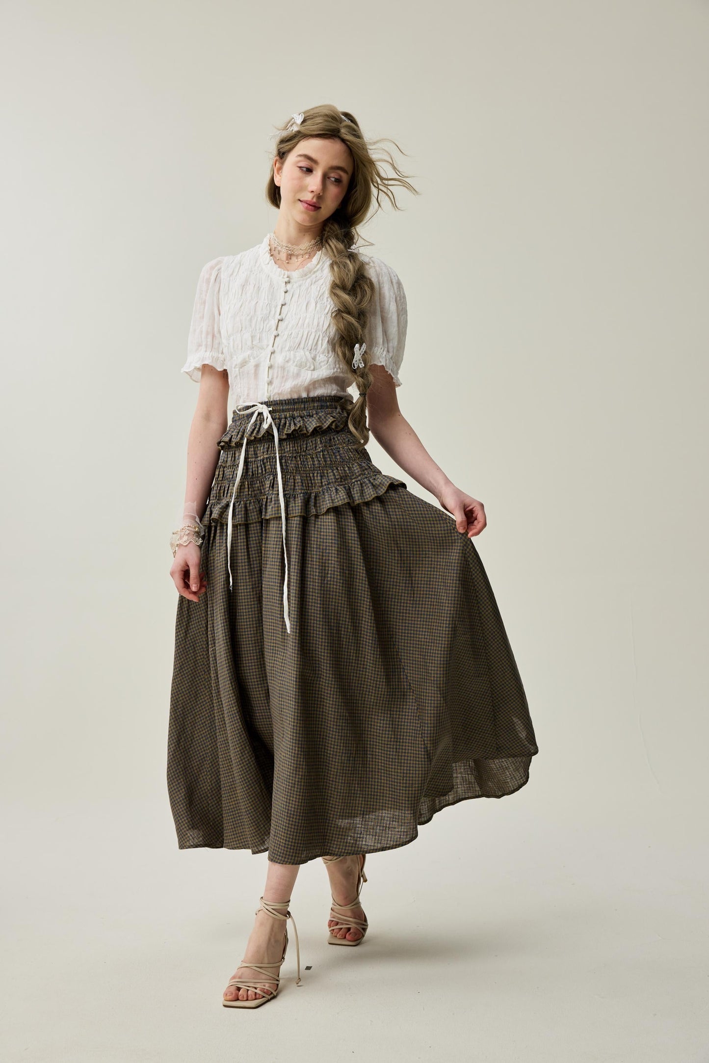 Wind 33 | Ruffled linen skirt