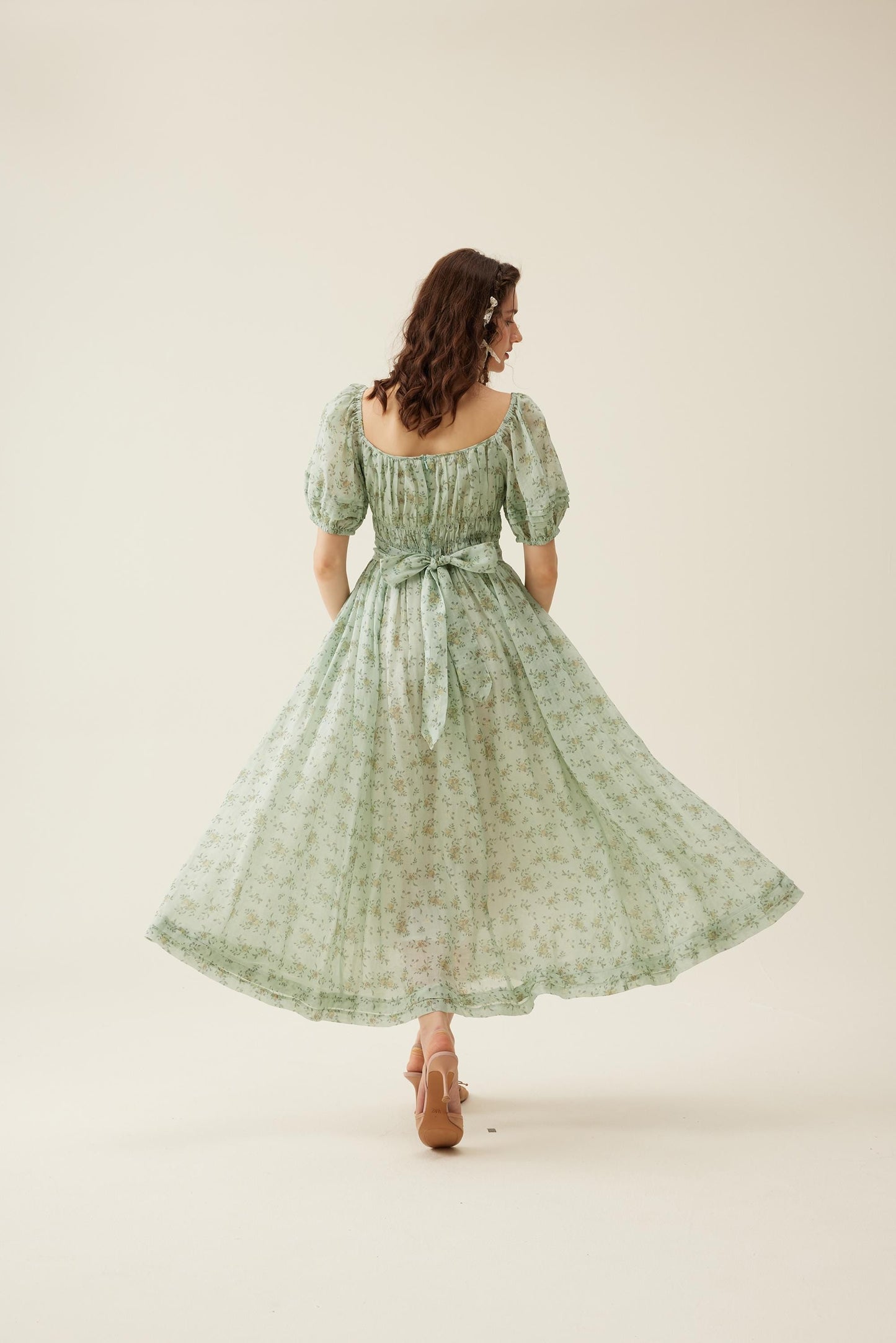 Alice 19 | Floral linen dress