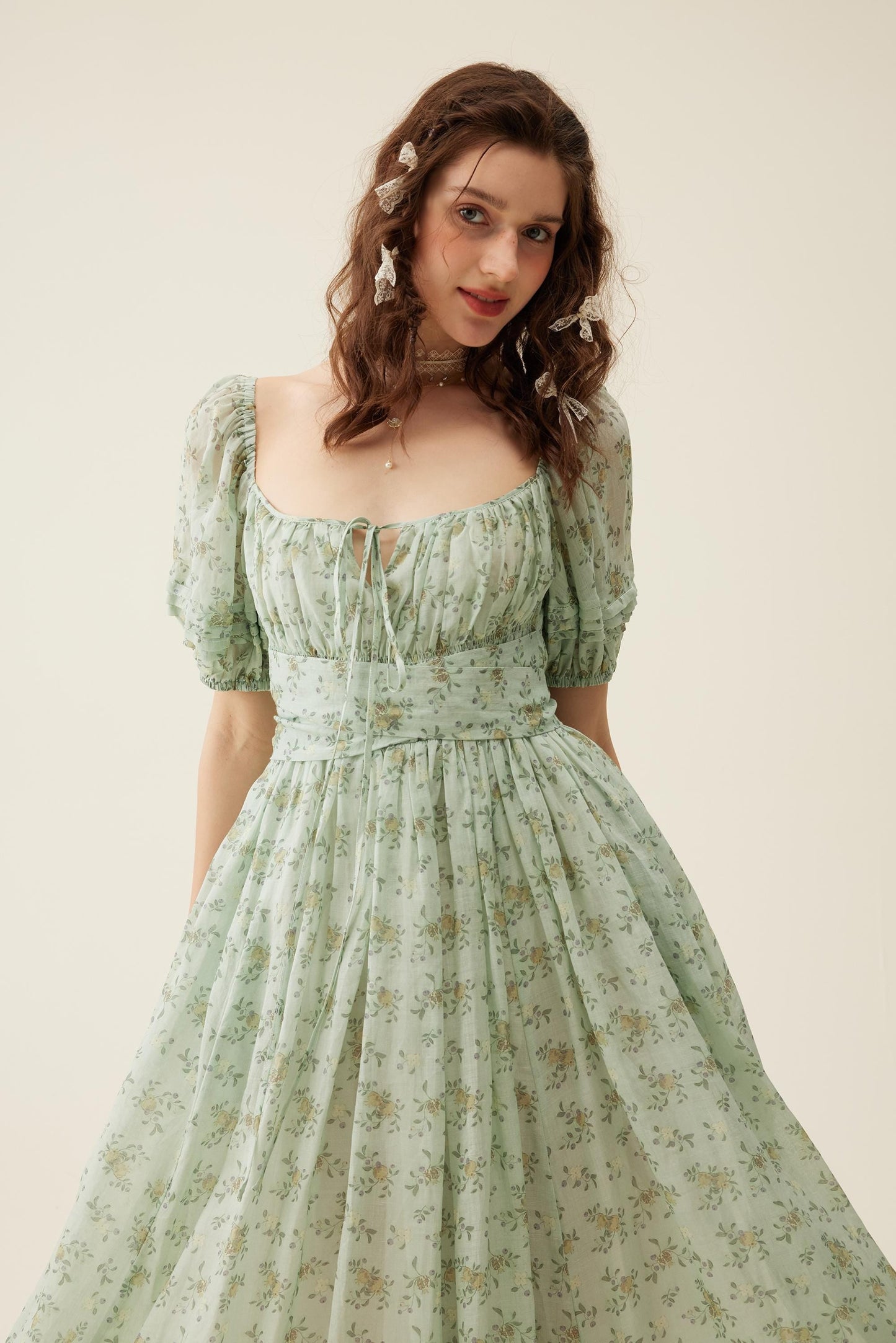 Alice 19 | Floral linen dress